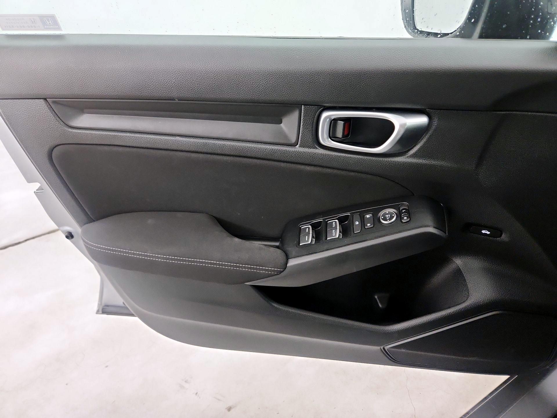 Thumbnail: 2024 Honda Civic - 12