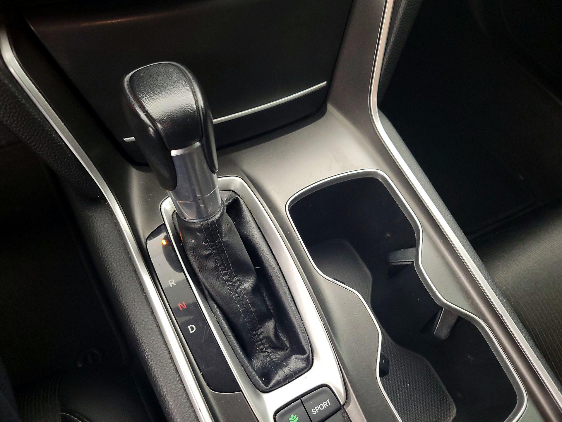 Thumbnail: 2022 Honda Accord - 17