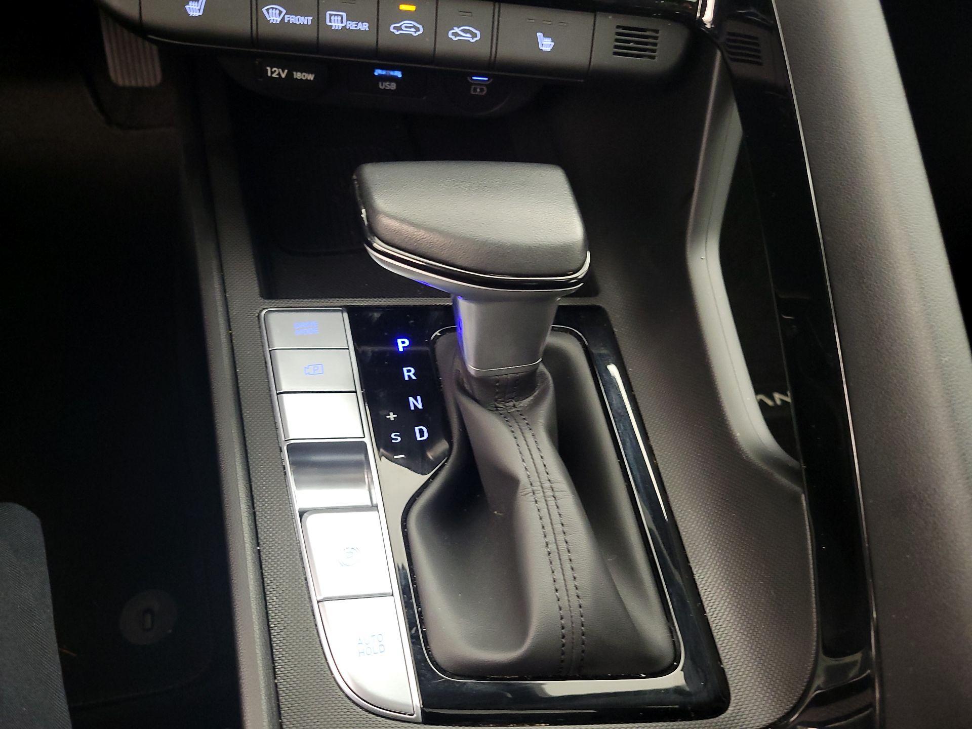 Thumbnail: 2024 Hyundai Elantra - 17