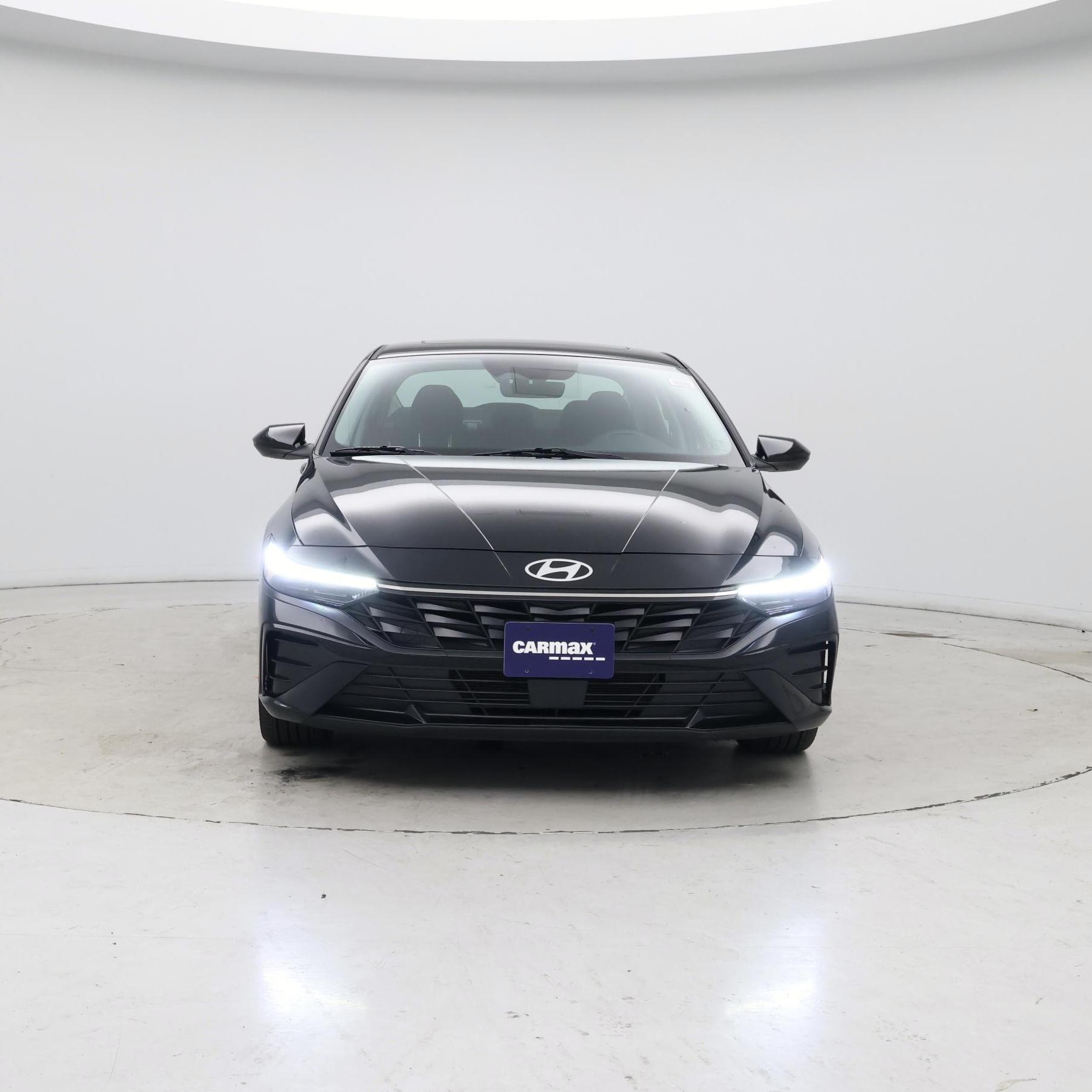 Thumbnail: 2024 Hyundai Elantra - 5