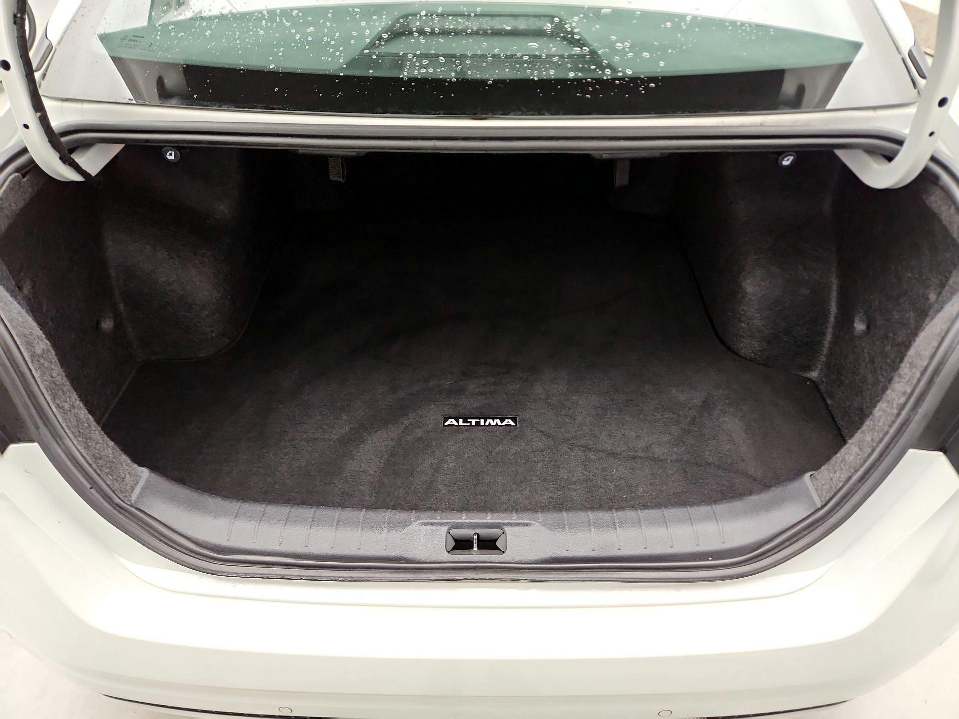 Thumbnail: 2023 Nissan Altima - 20