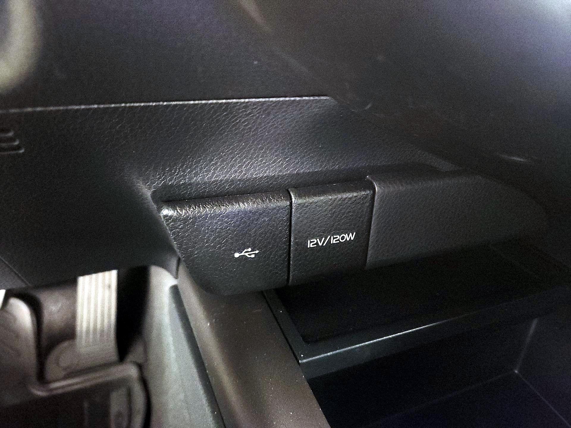 Thumbnail: 2023 Toyota Camry - 18