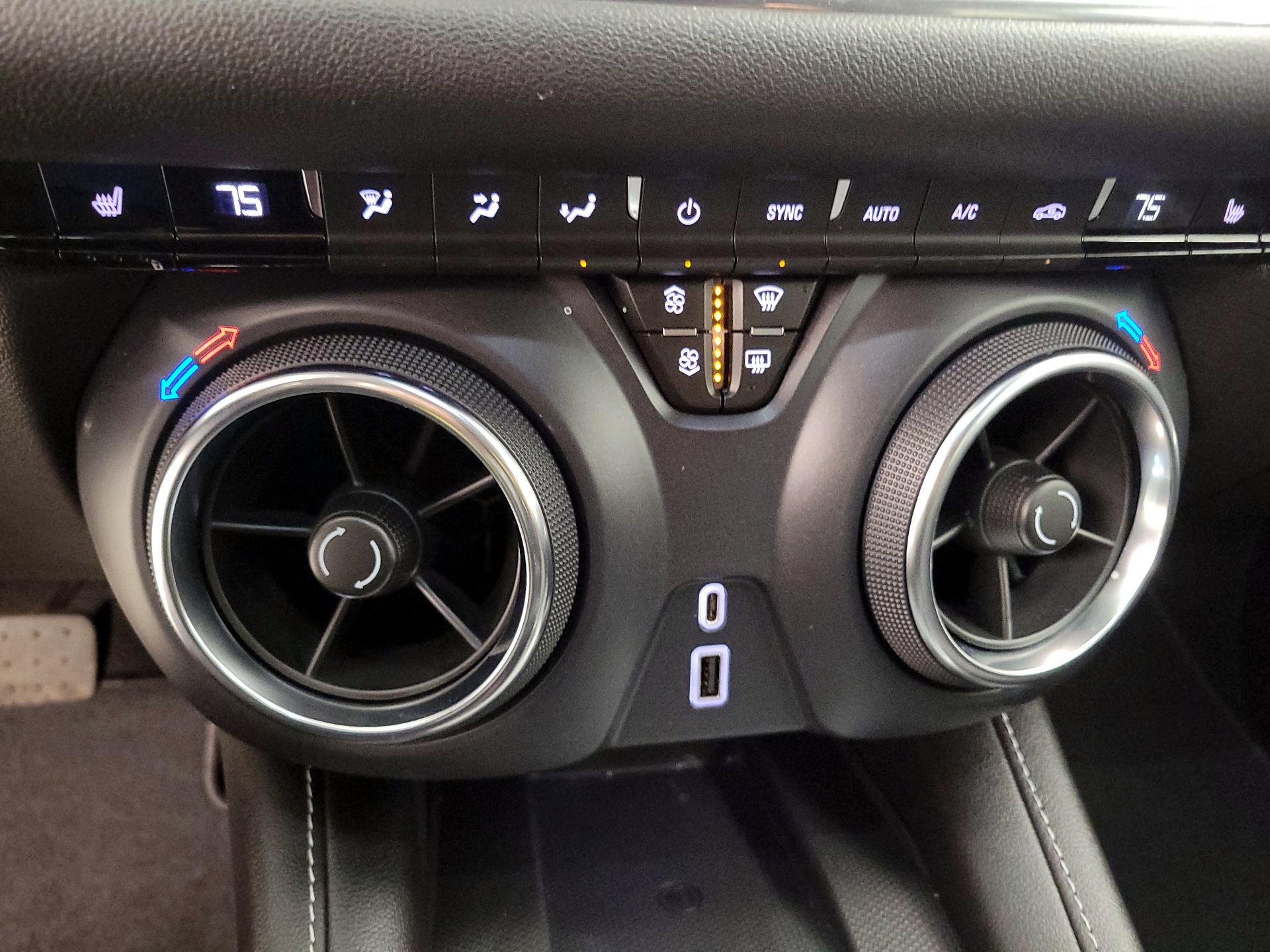 Thumbnail: 2023 Chevrolet Blazer - 16