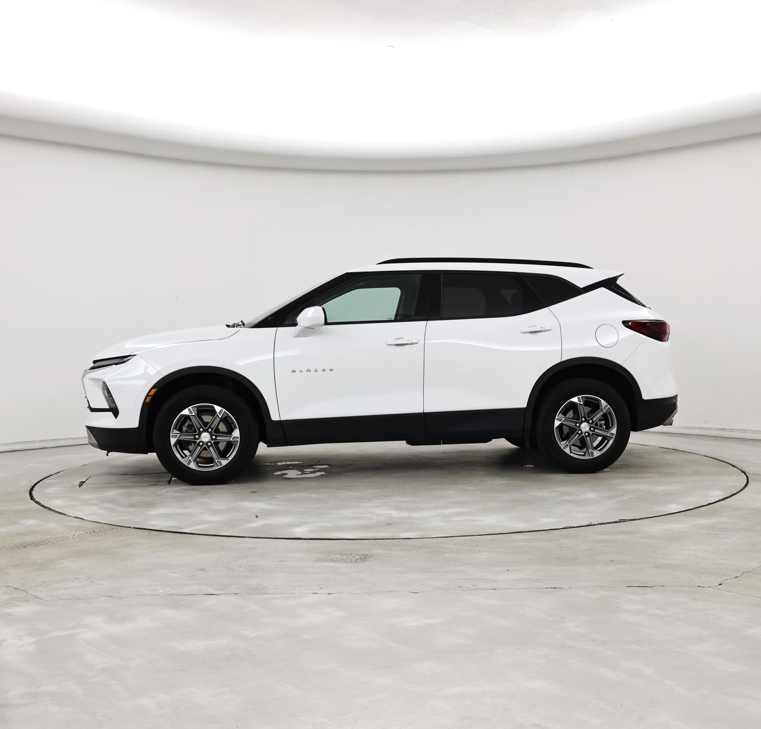 Thumbnail: 2024 Chevrolet Blazer - 3