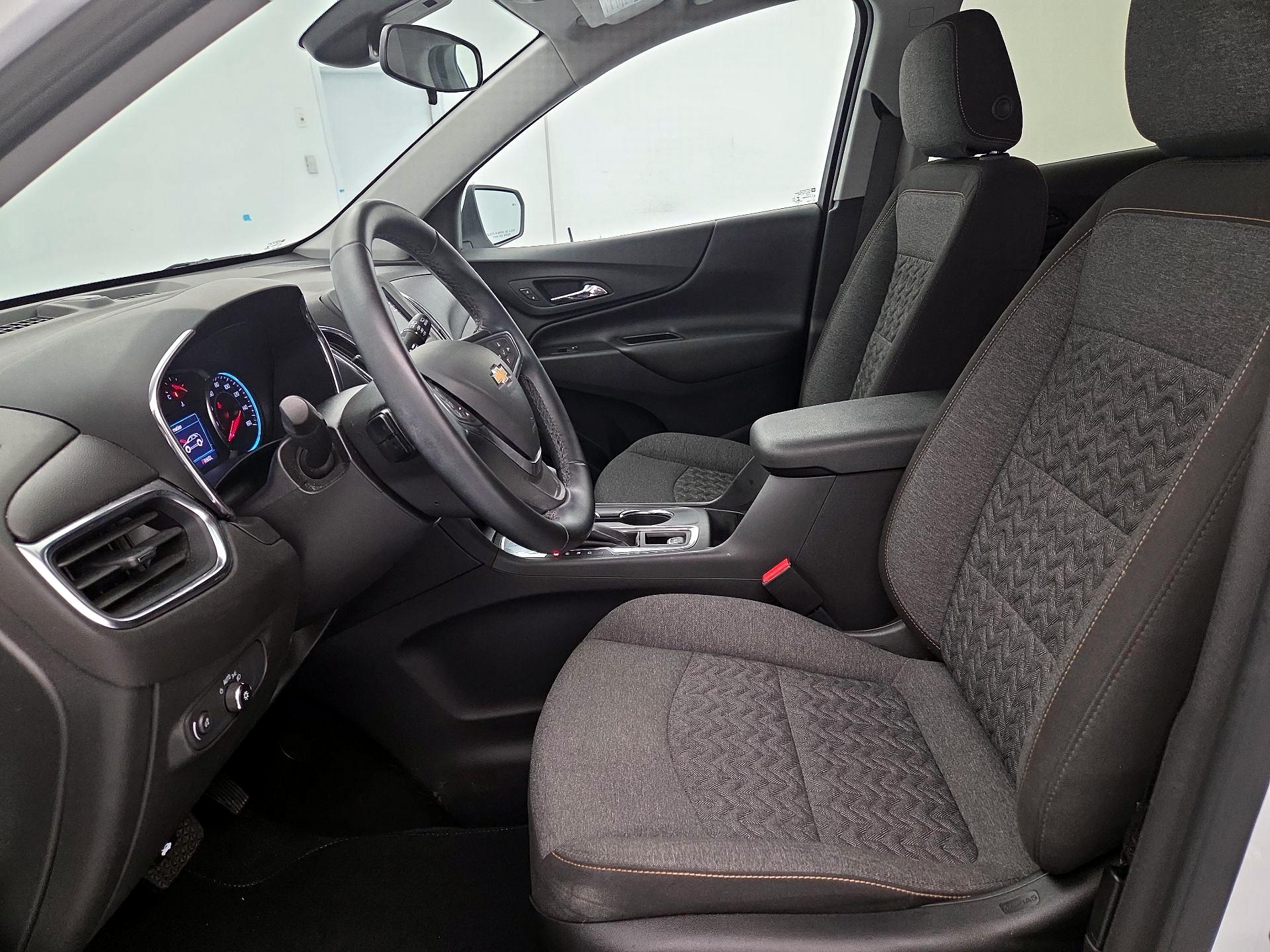 Thumbnail: 2023 Chevrolet Equinox - 11