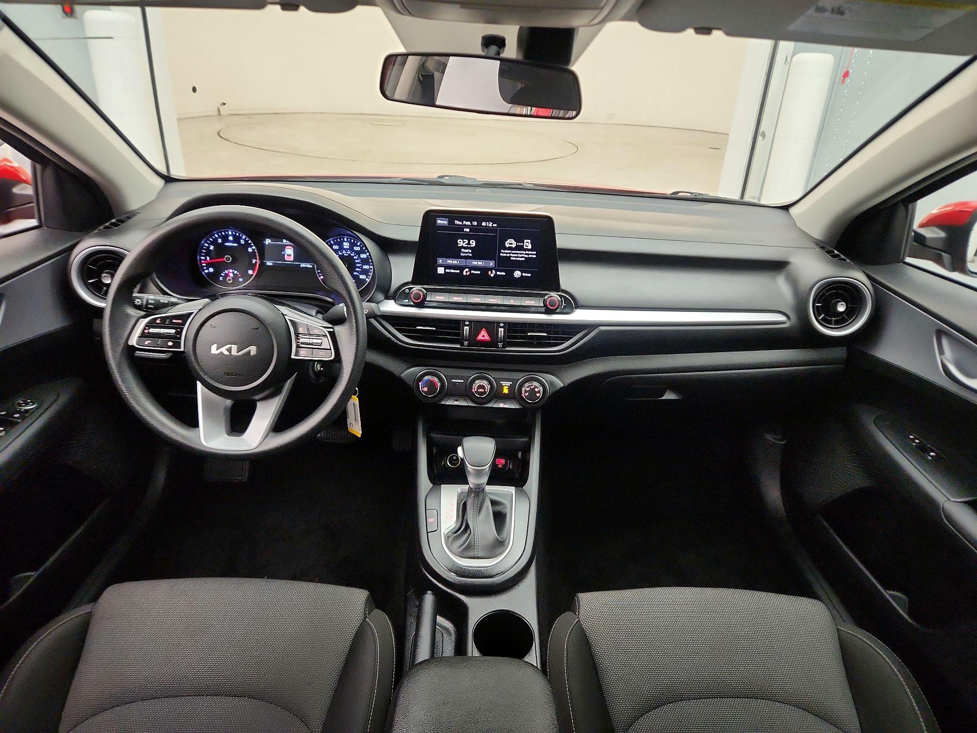 Thumbnail: 2024 Kia Forte - 9