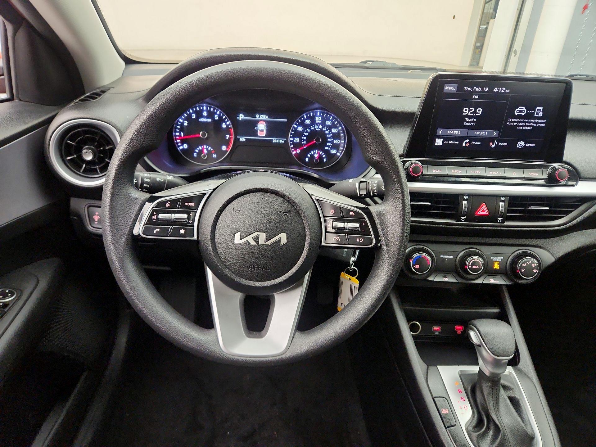 Thumbnail: 2024 Kia Forte - 10