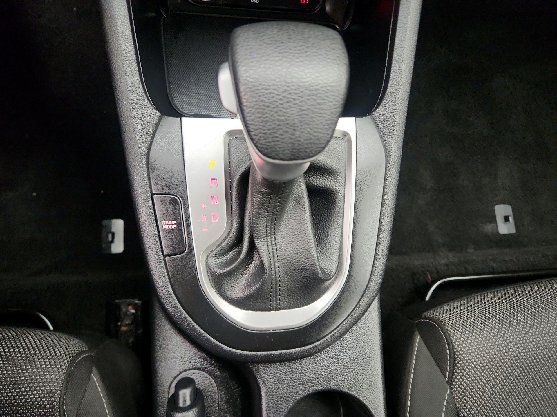 Thumbnail: 2024 Kia Forte - 17