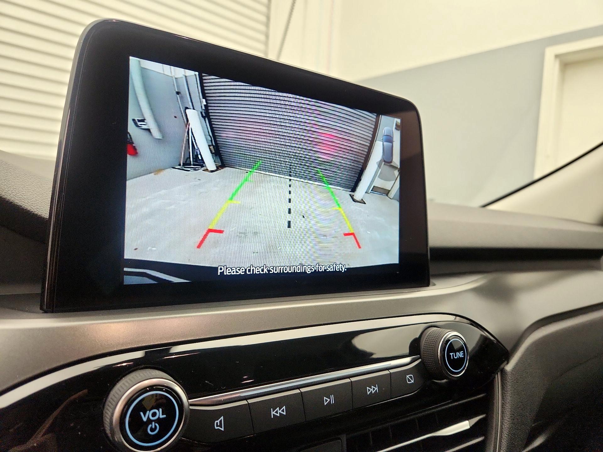 Thumbnail: 2023 Ford Escape - 14