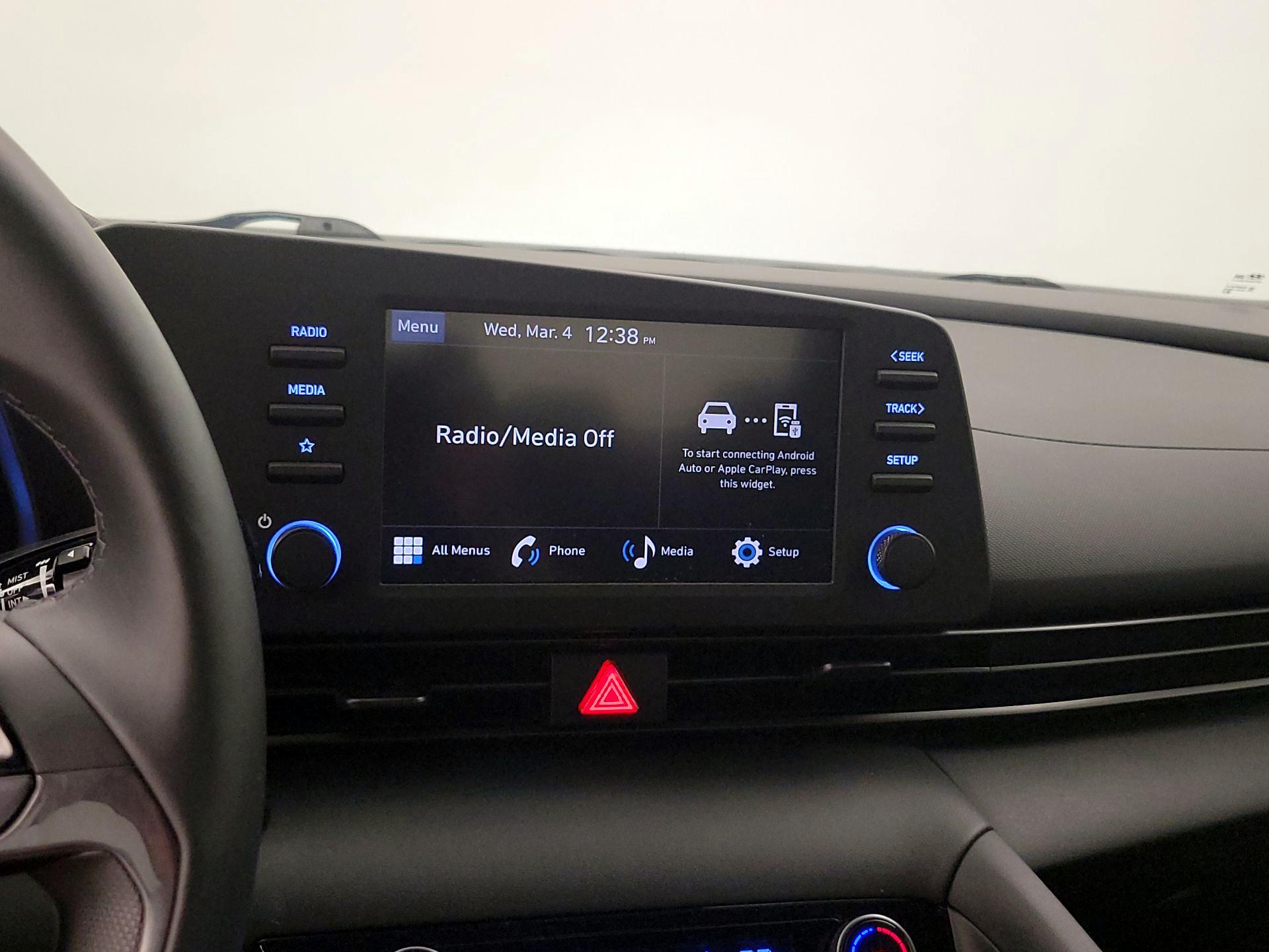 Thumbnail: 2025 Hyundai Elantra - 15