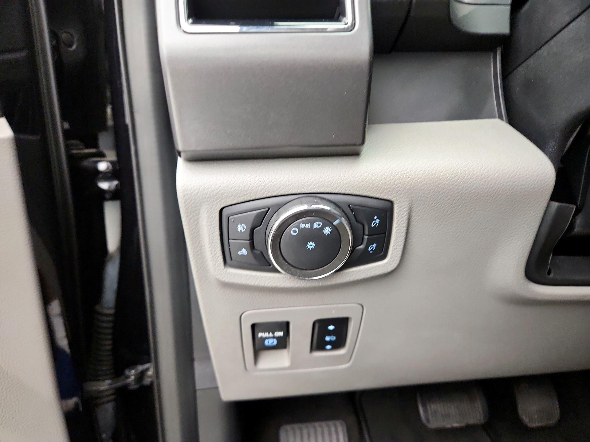 Thumbnail: 2020 Ford F-150 - 13