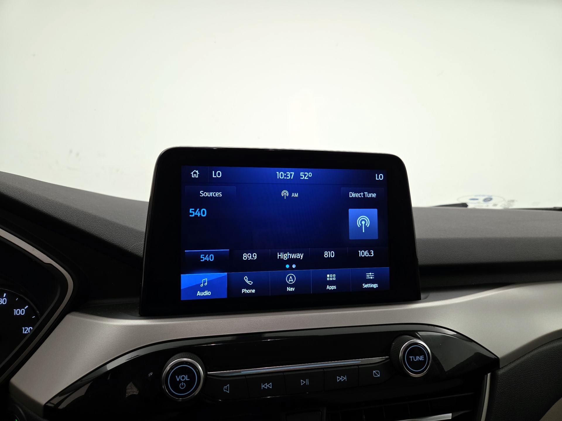 Thumbnail: 2022 Ford Escape - 16