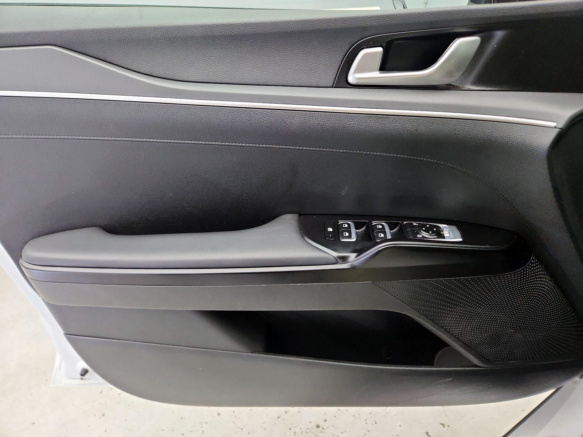 Thumbnail: 2024 Kia K5 - 12