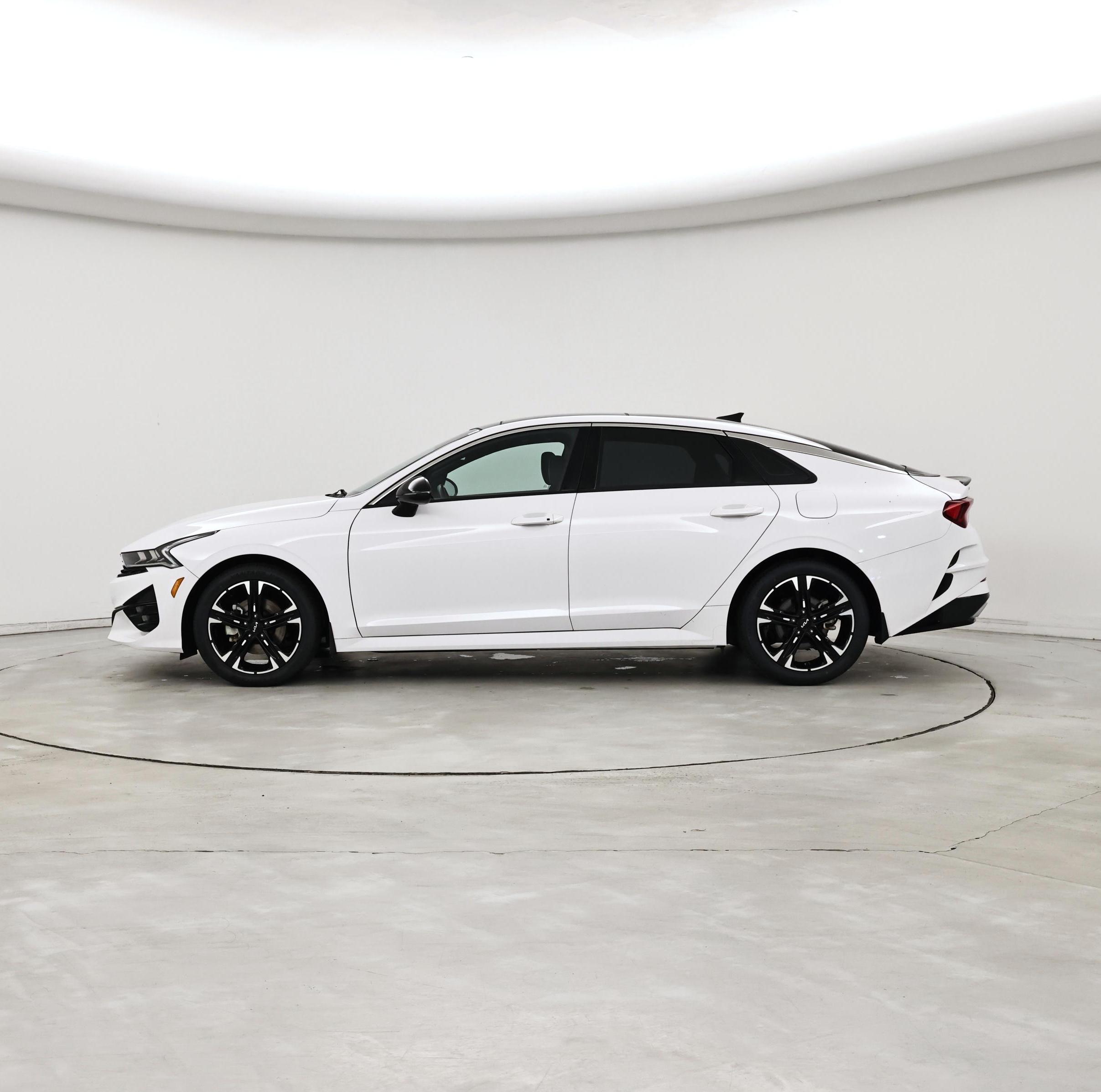 Thumbnail: 2024 Kia K5 - 3