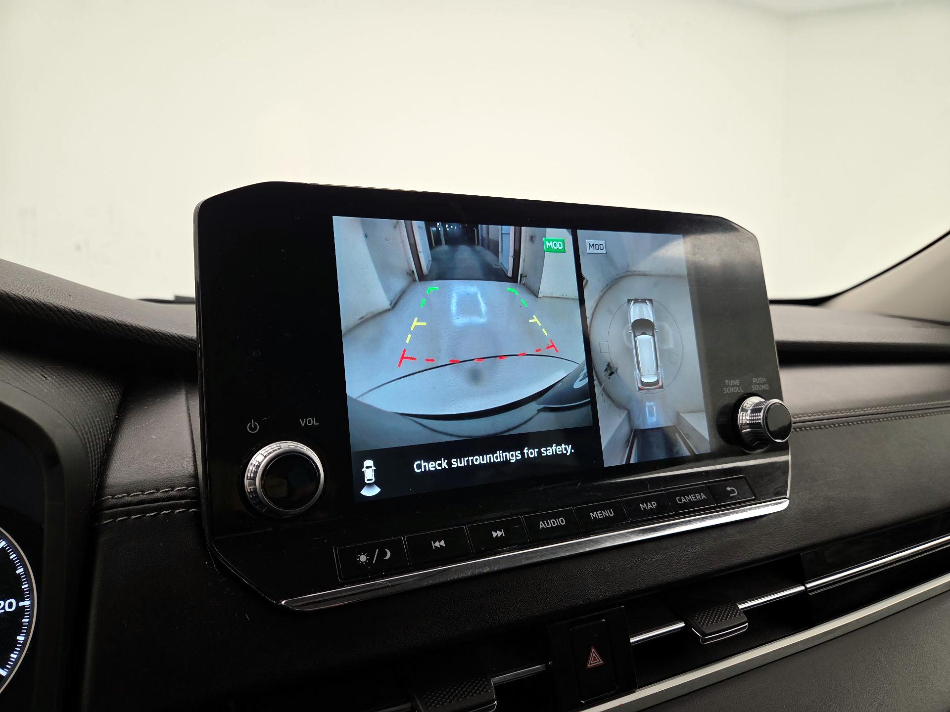 Thumbnail: 2022 Mitsubishi Outlander - 15