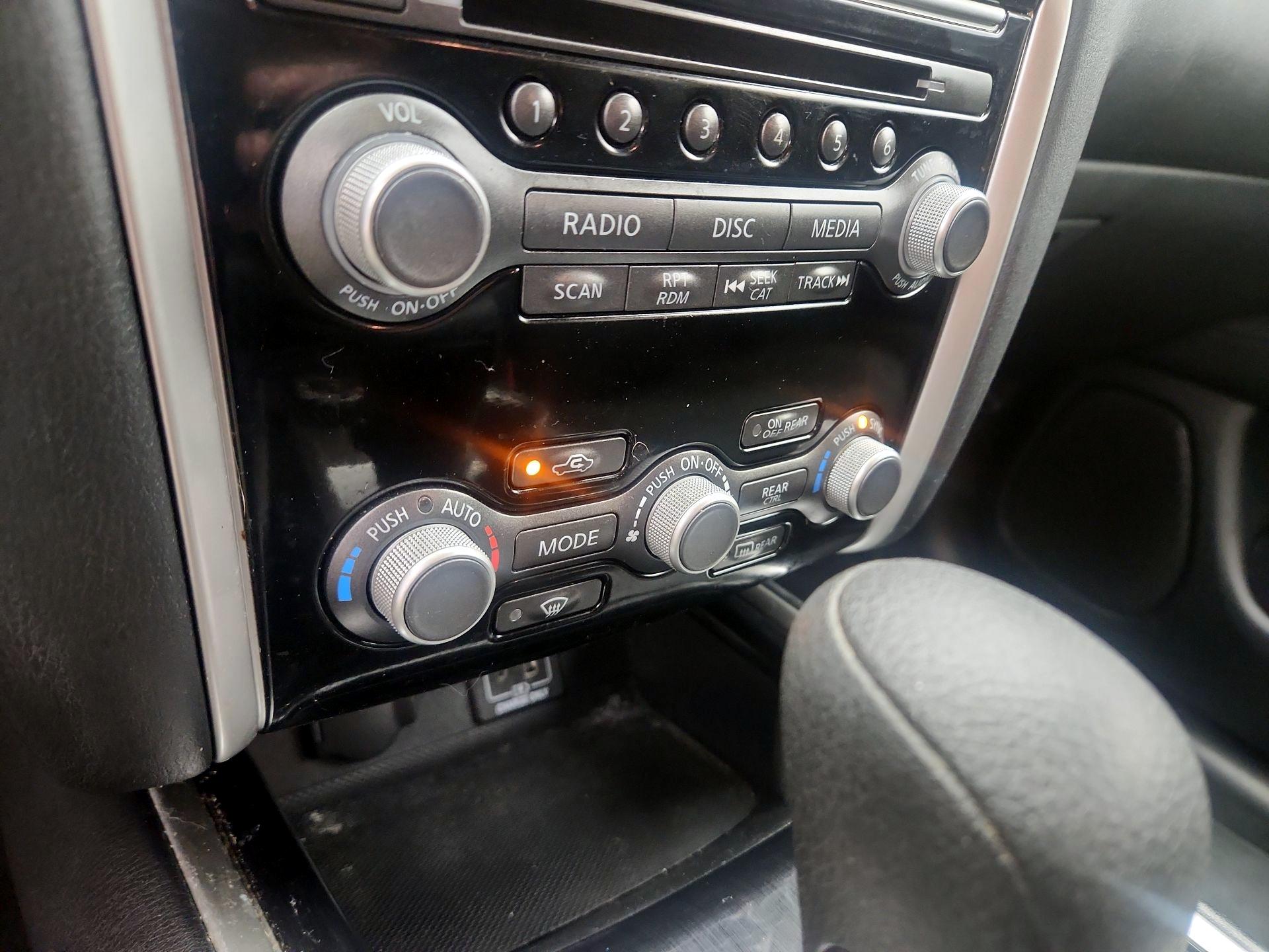 Thumbnail: 2020 Nissan Pathfinder - 16