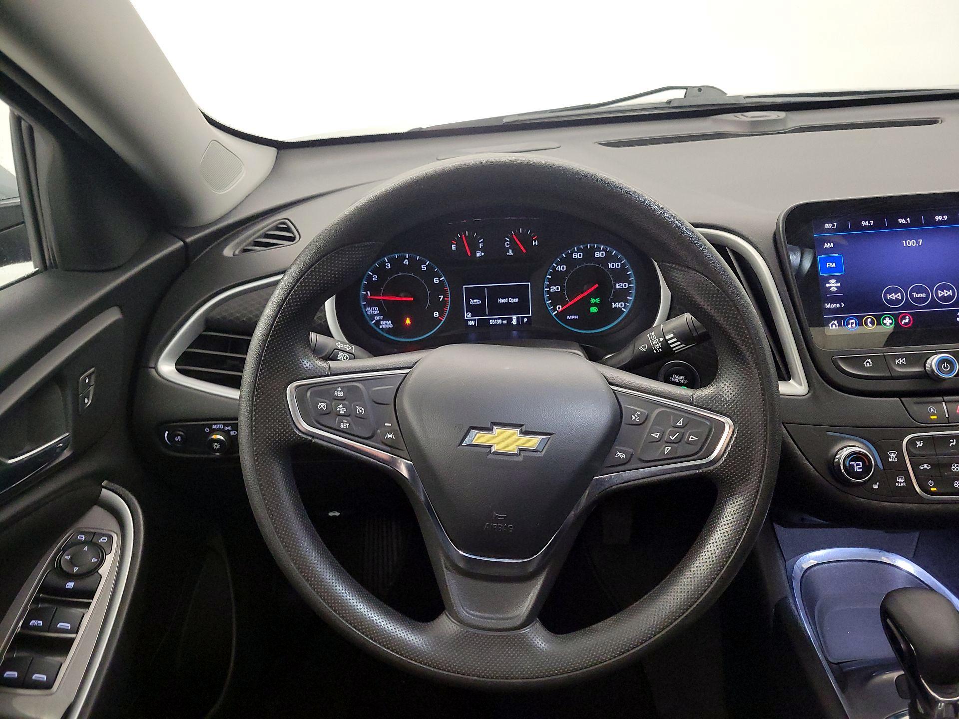 Thumbnail: 2023 Chevrolet Malibu - 10