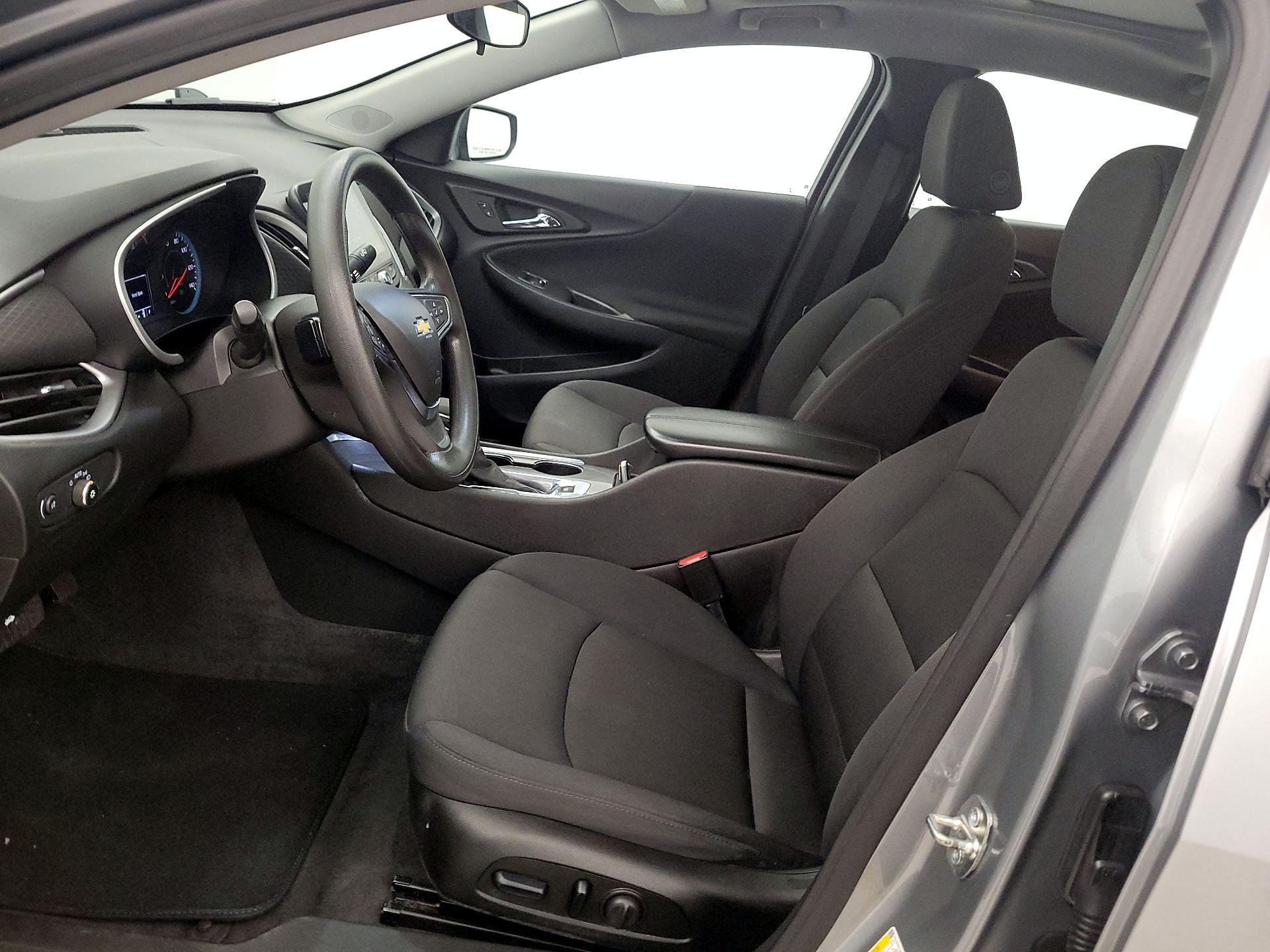 Thumbnail: 2023 Chevrolet Malibu - 11