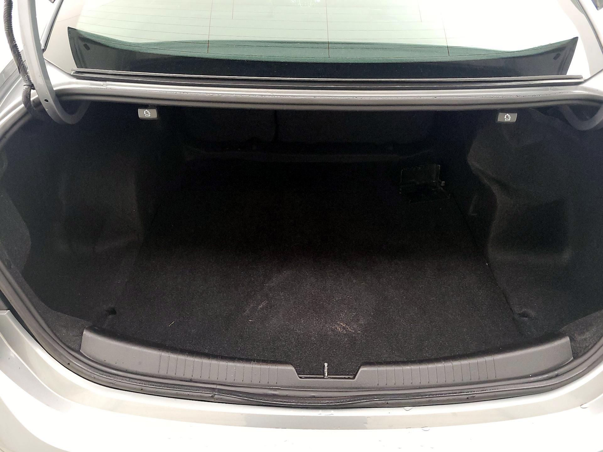 Thumbnail: 2023 Chevrolet Malibu - 20