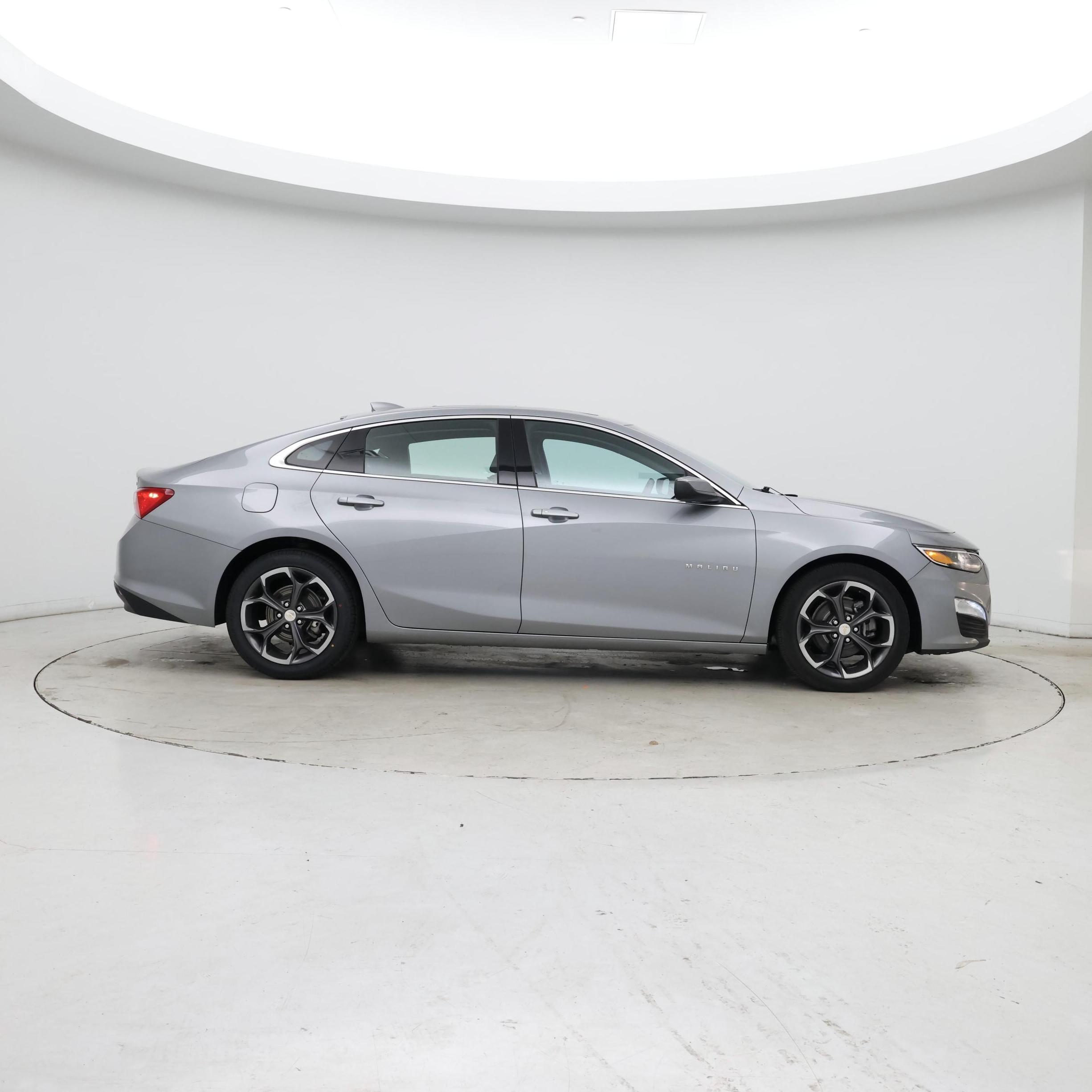 Thumbnail: 2023 Chevrolet Malibu - 7