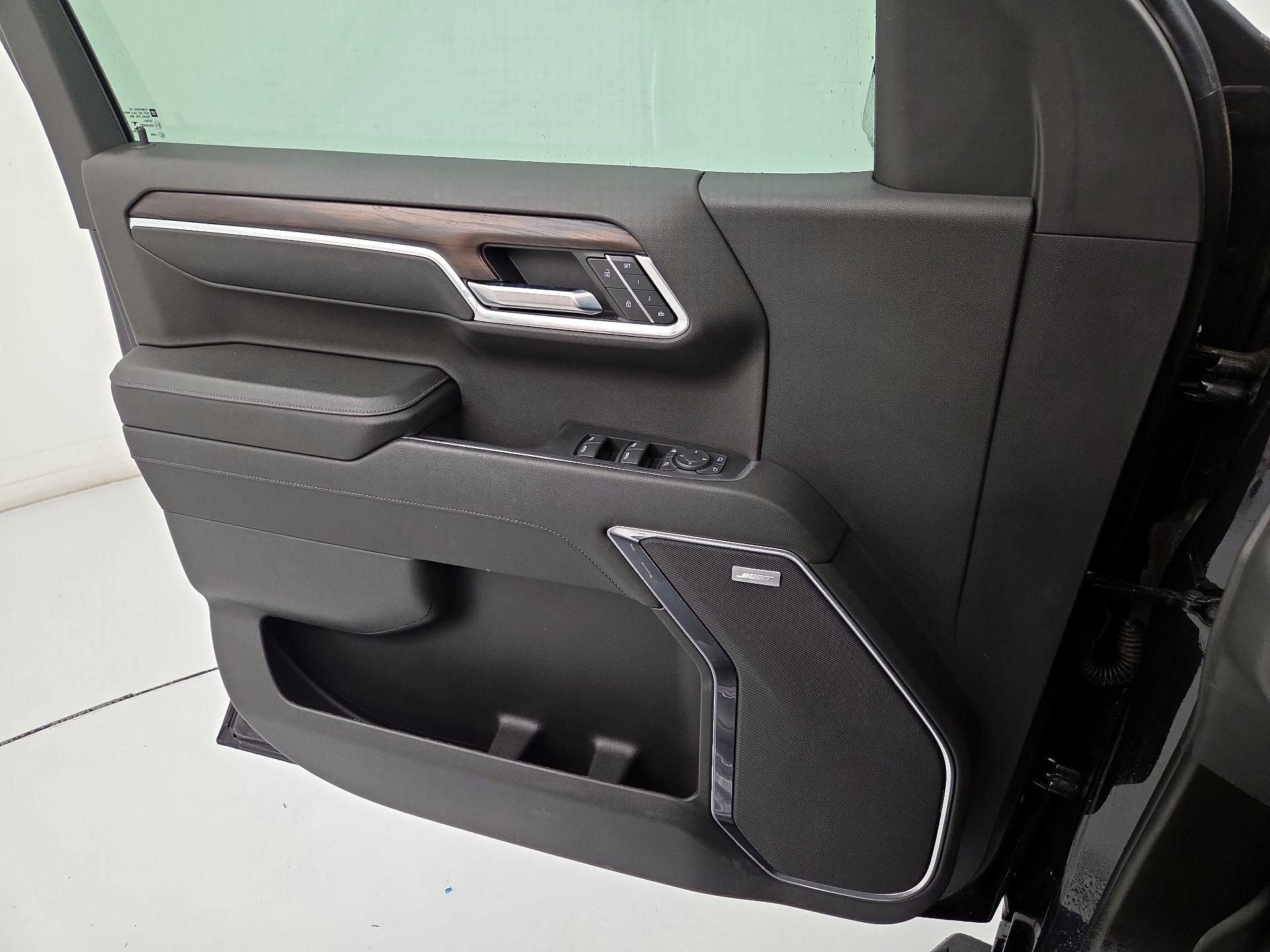 Thumbnail: 2023 GMC Sierra 1500 - 12