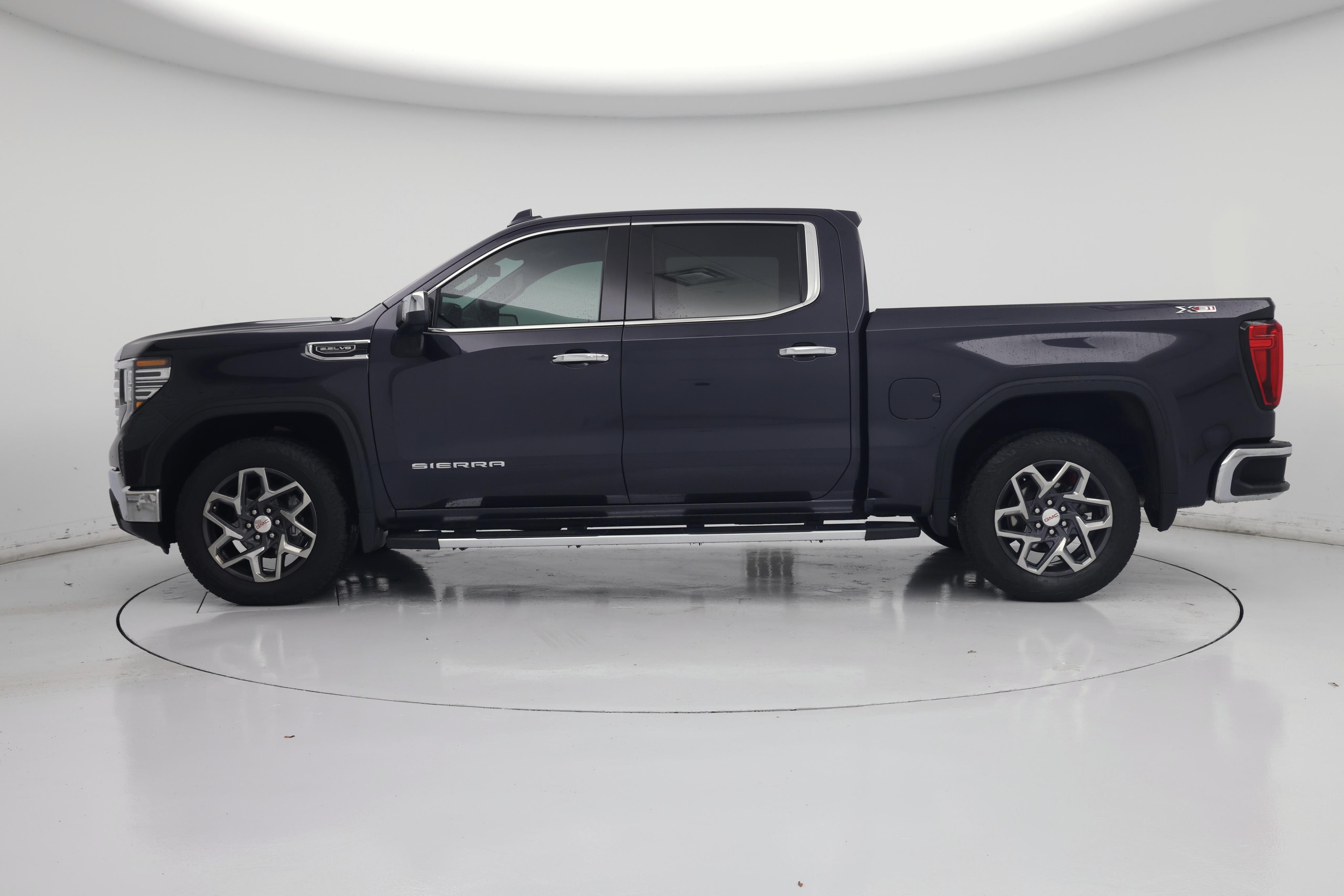 Thumbnail: 2023 GMC Sierra 1500 - 3