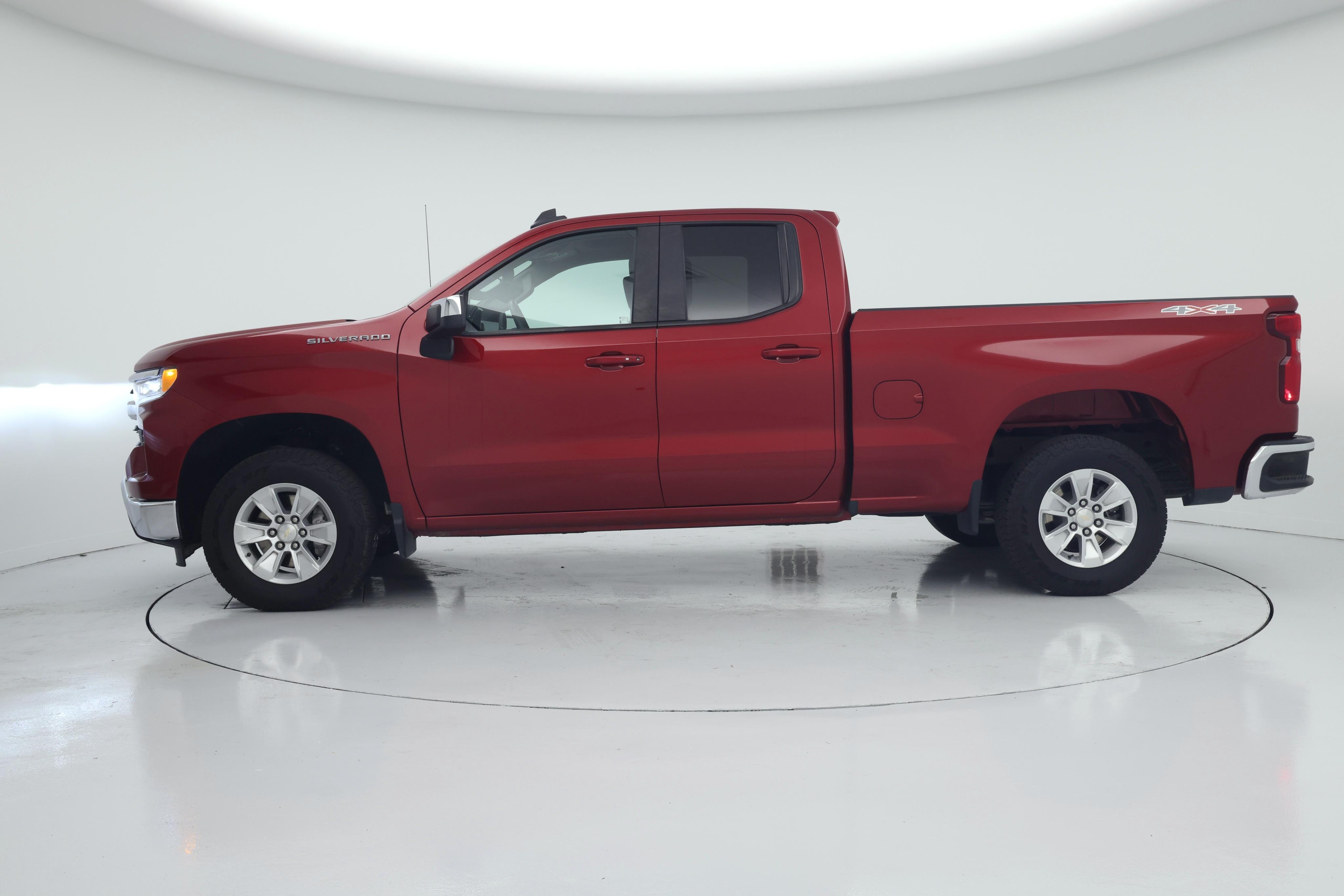 Thumbnail: 2023 Chevrolet Silverado 1500 - 3