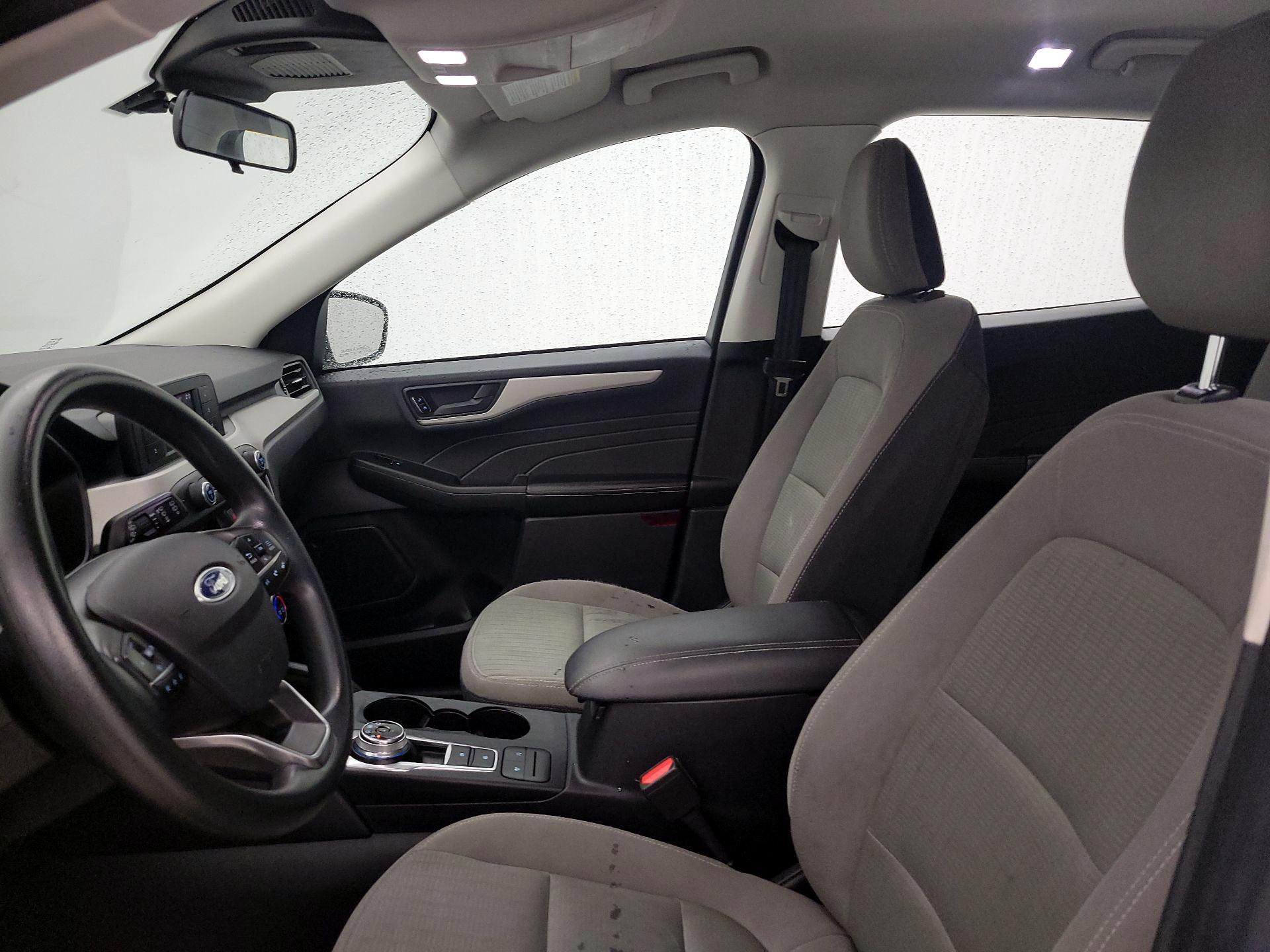 Thumbnail: 2021 Ford Escape - 11