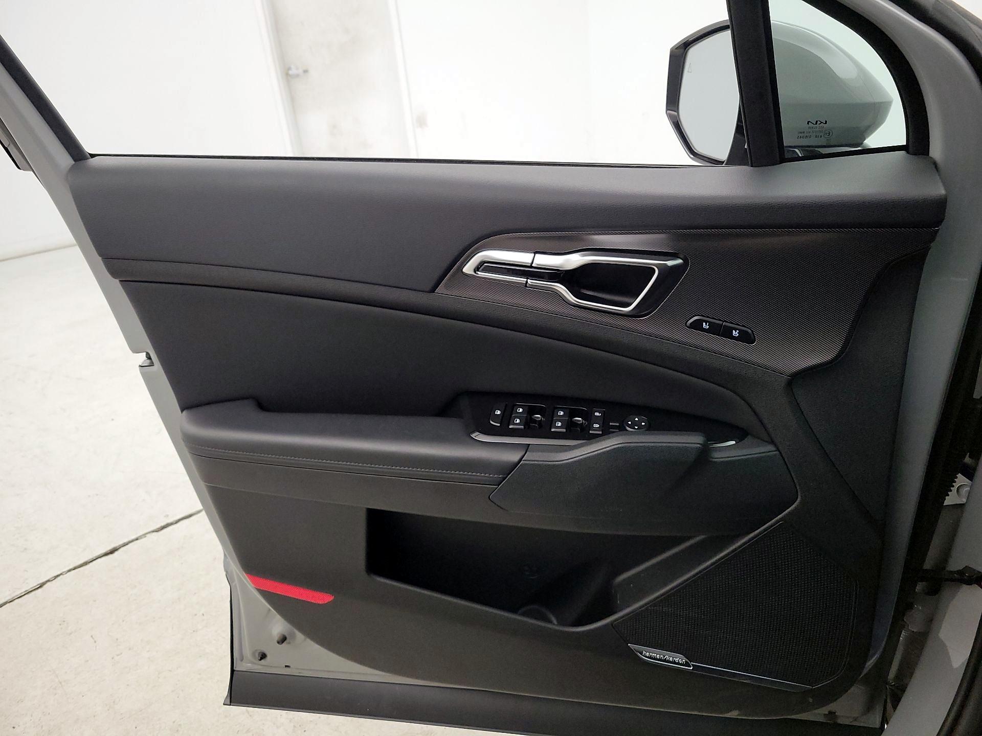 Thumbnail: 2024 Kia Sportage - 12