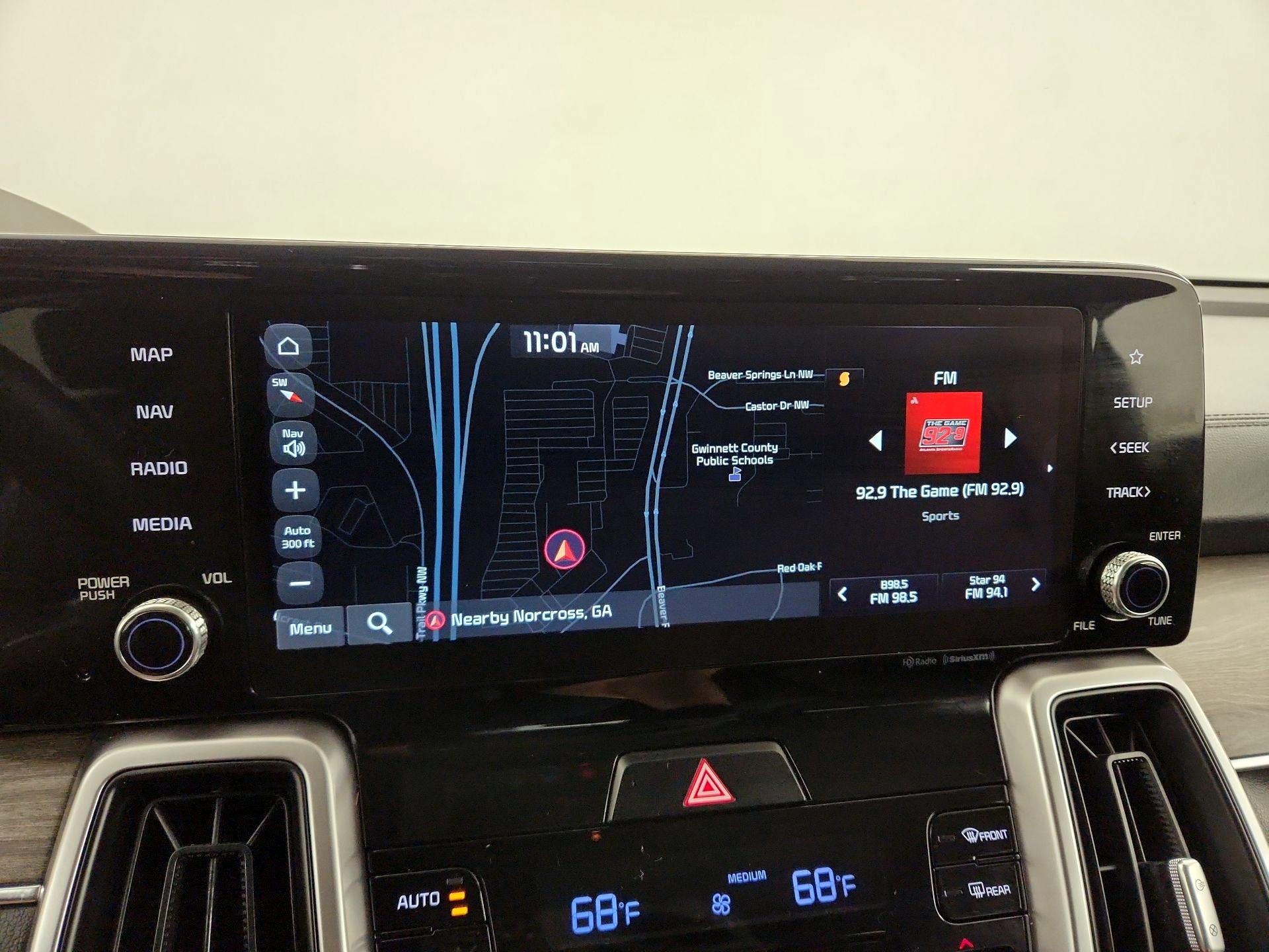 Thumbnail: 2023 Kia Sorento - 14