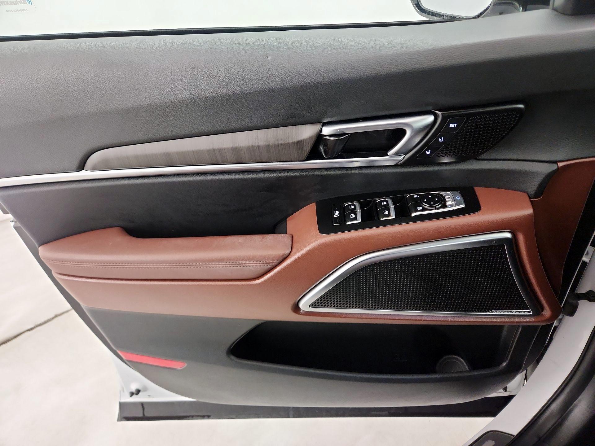 Thumbnail: 2023 Kia Telluride - 12