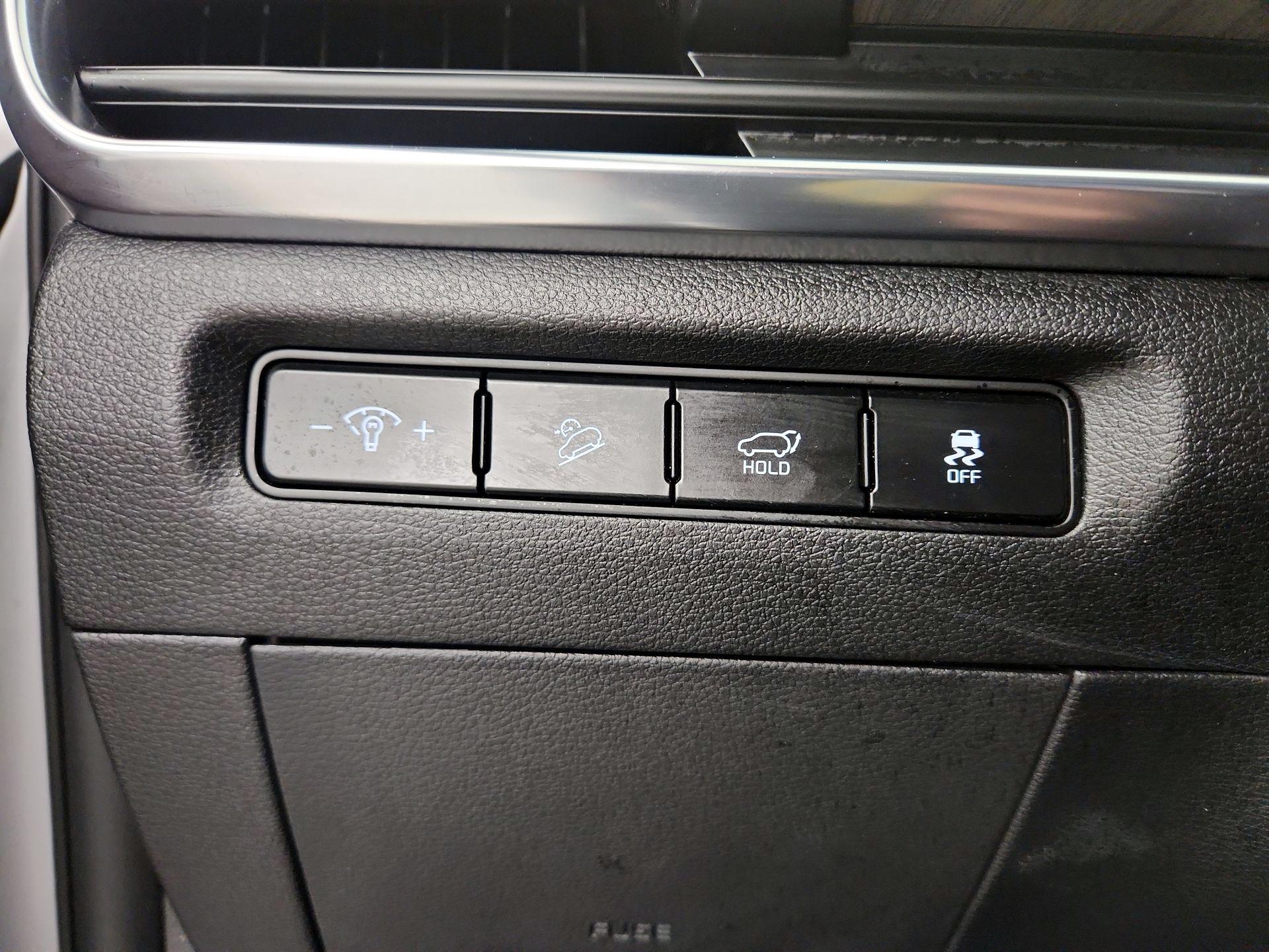 Thumbnail: 2023 Kia Telluride - 13