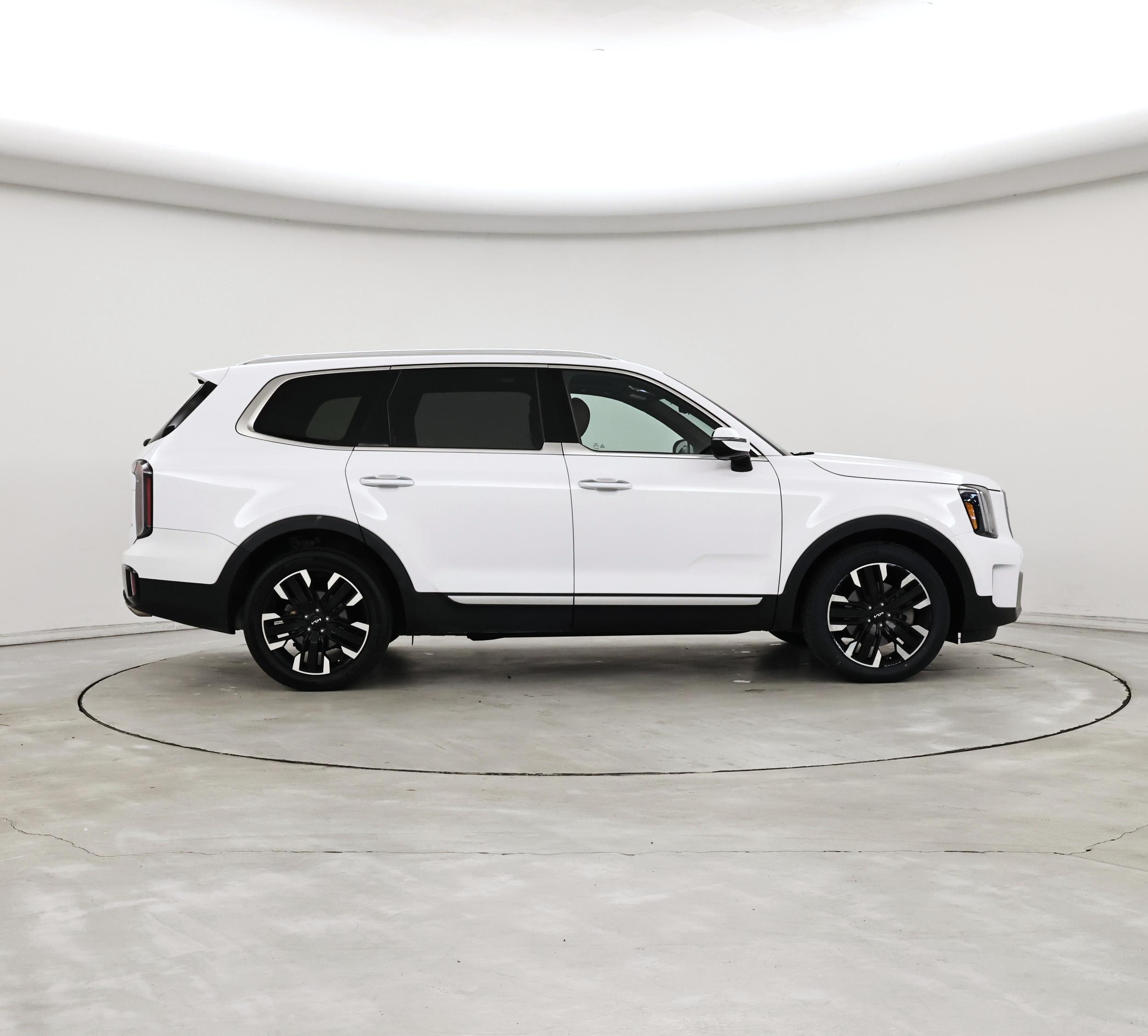 Thumbnail: 2023 Kia Telluride - 7