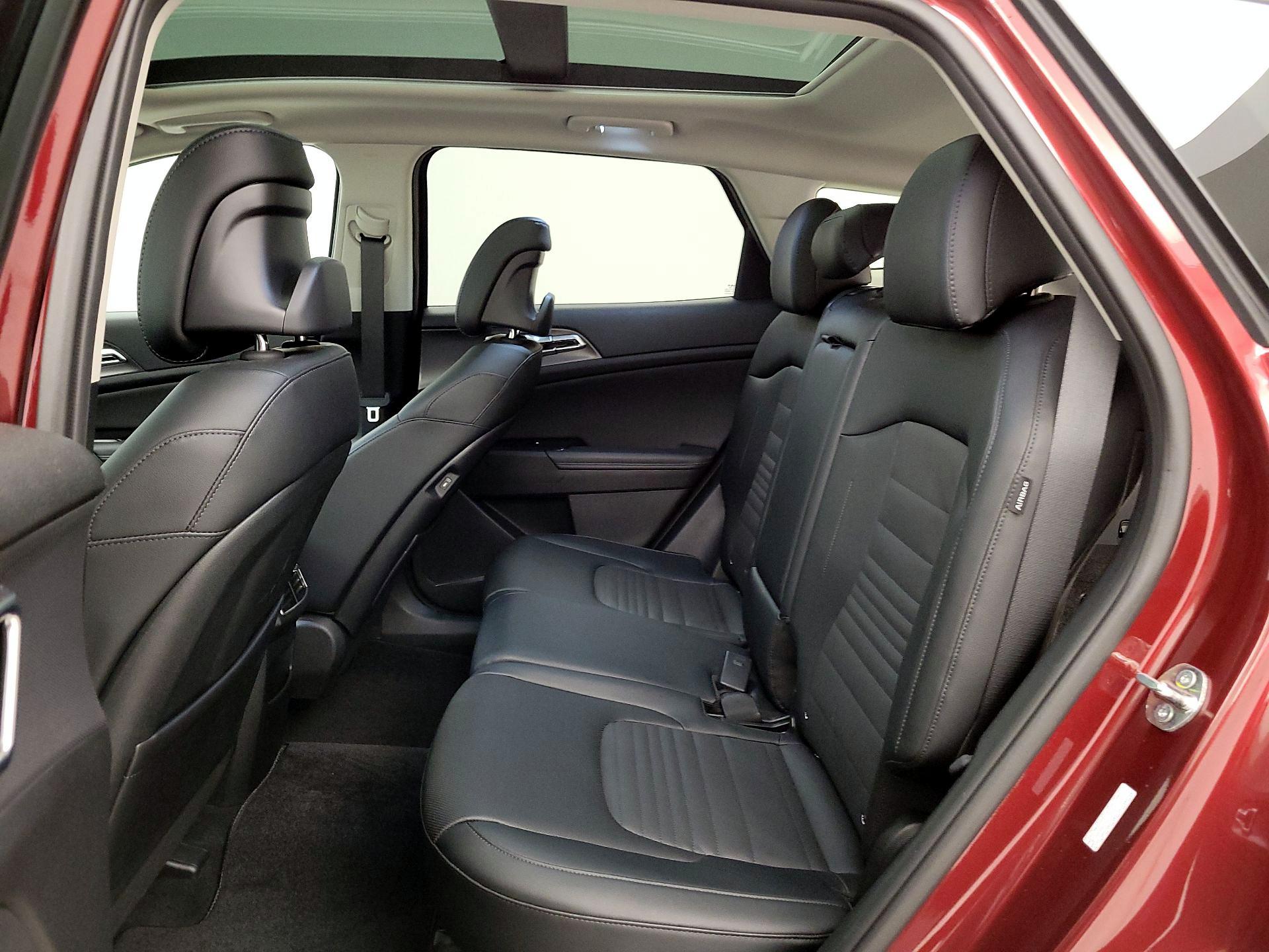 Thumbnail: 2024 Kia Sportage - 20