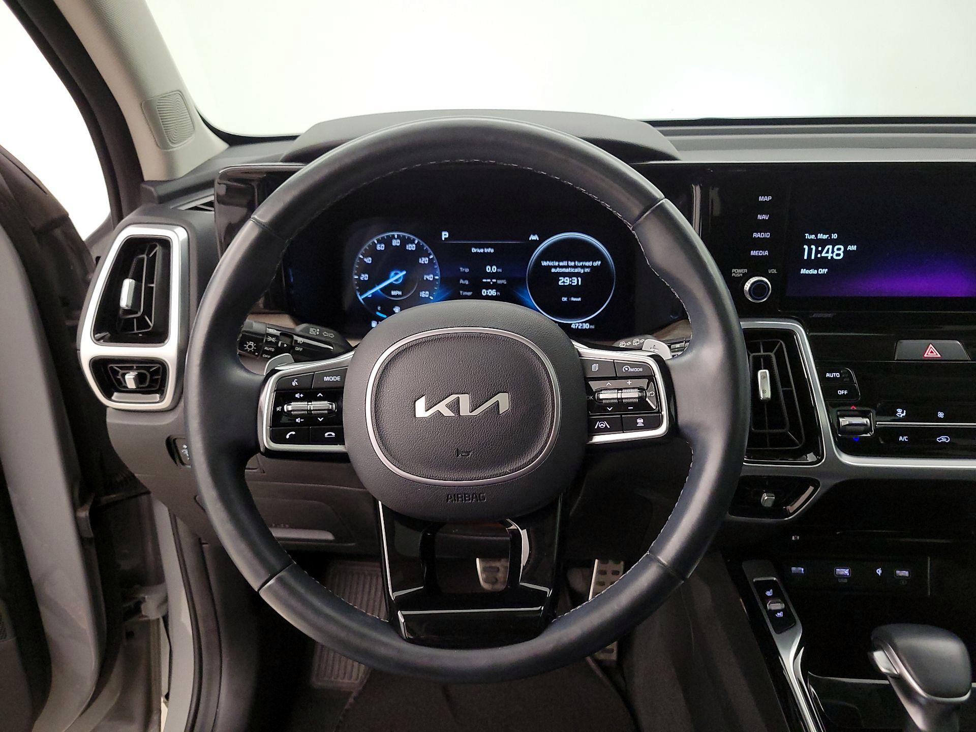 Thumbnail: 2022 Kia Sorento - 10