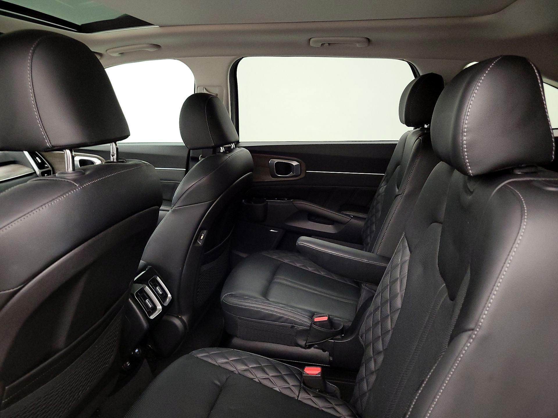 Thumbnail: 2022 Kia Sorento - 20