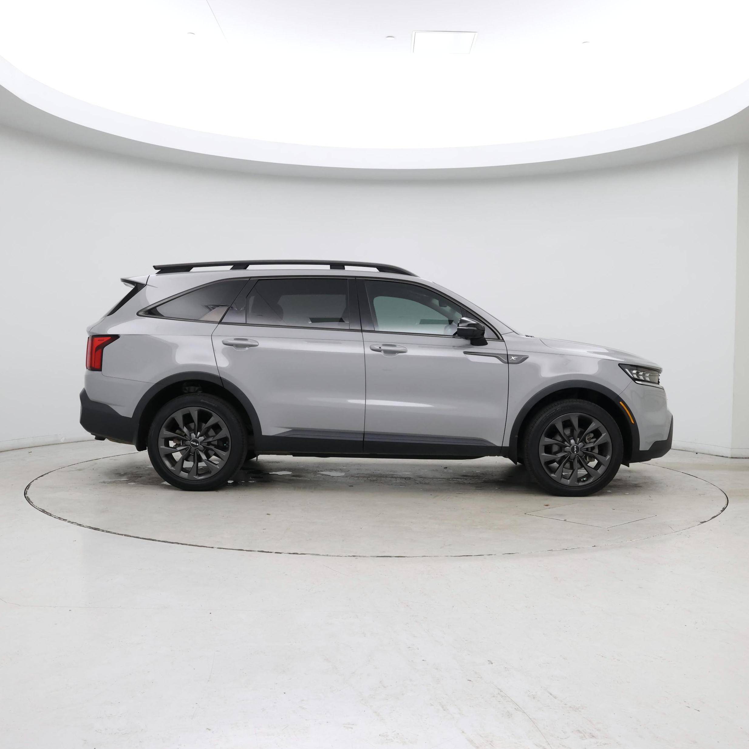 Thumbnail: 2022 Kia Sorento - 7