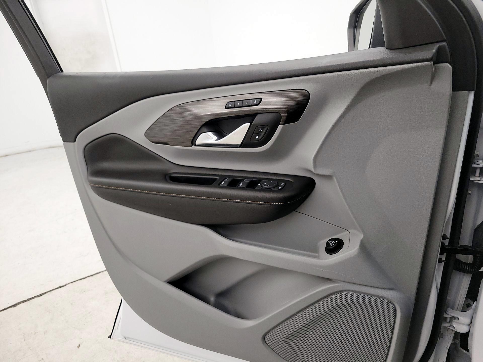 Thumbnail: 2020 GMC Terrain - 11