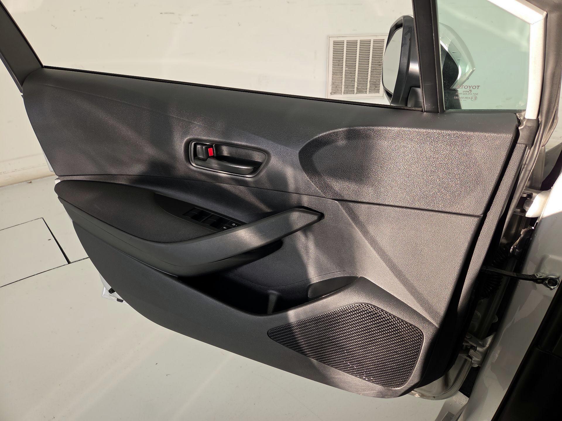 Thumbnail: 2024 Toyota Corolla - 12