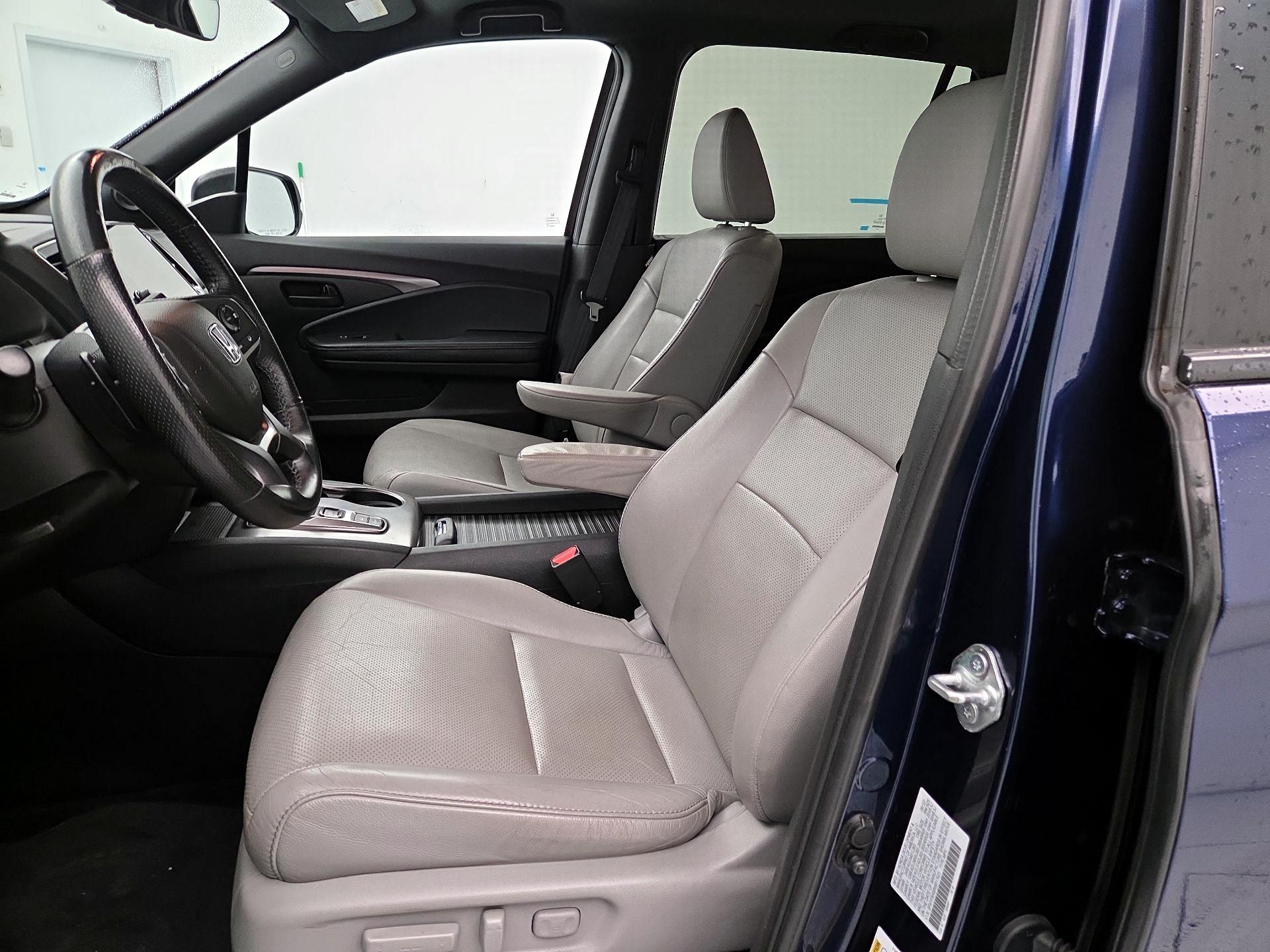 Thumbnail: 2022 Honda Passport - 11