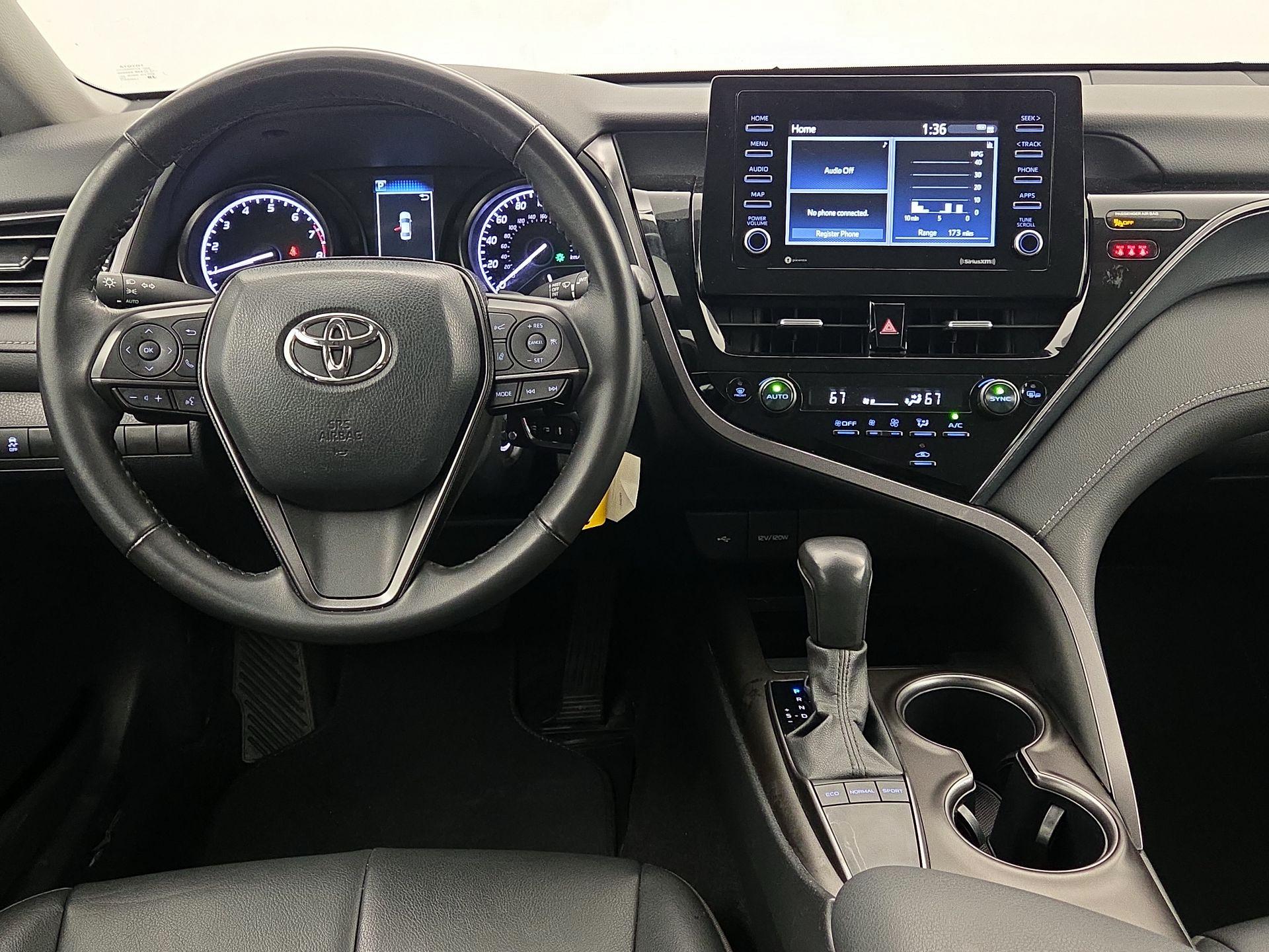 Thumbnail: 2024 Toyota Camry - 10