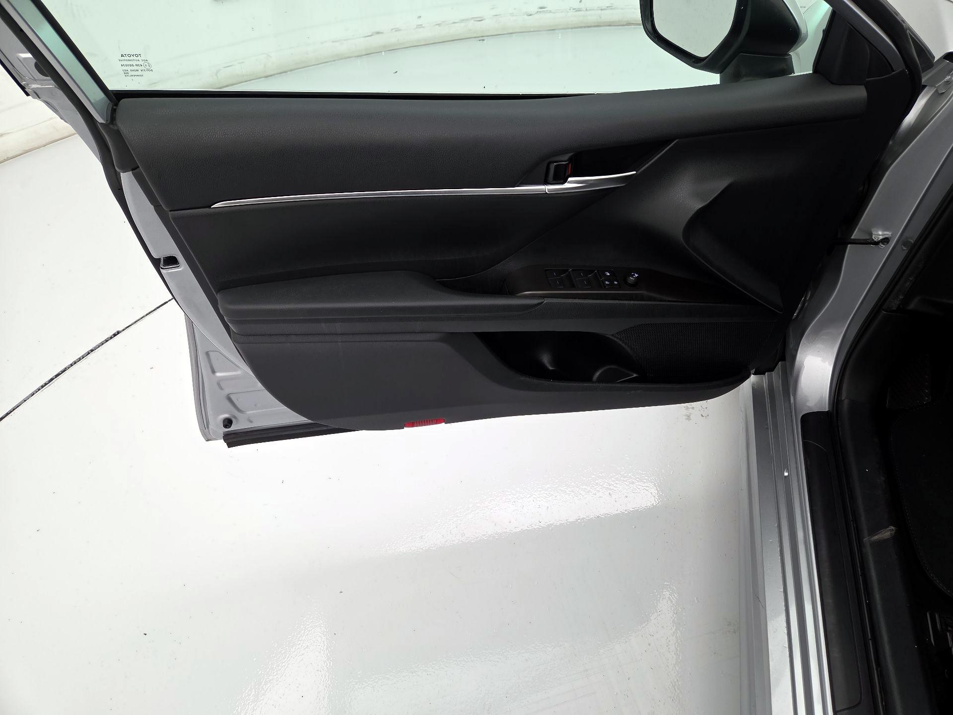 Thumbnail: 2024 Toyota Camry - 12