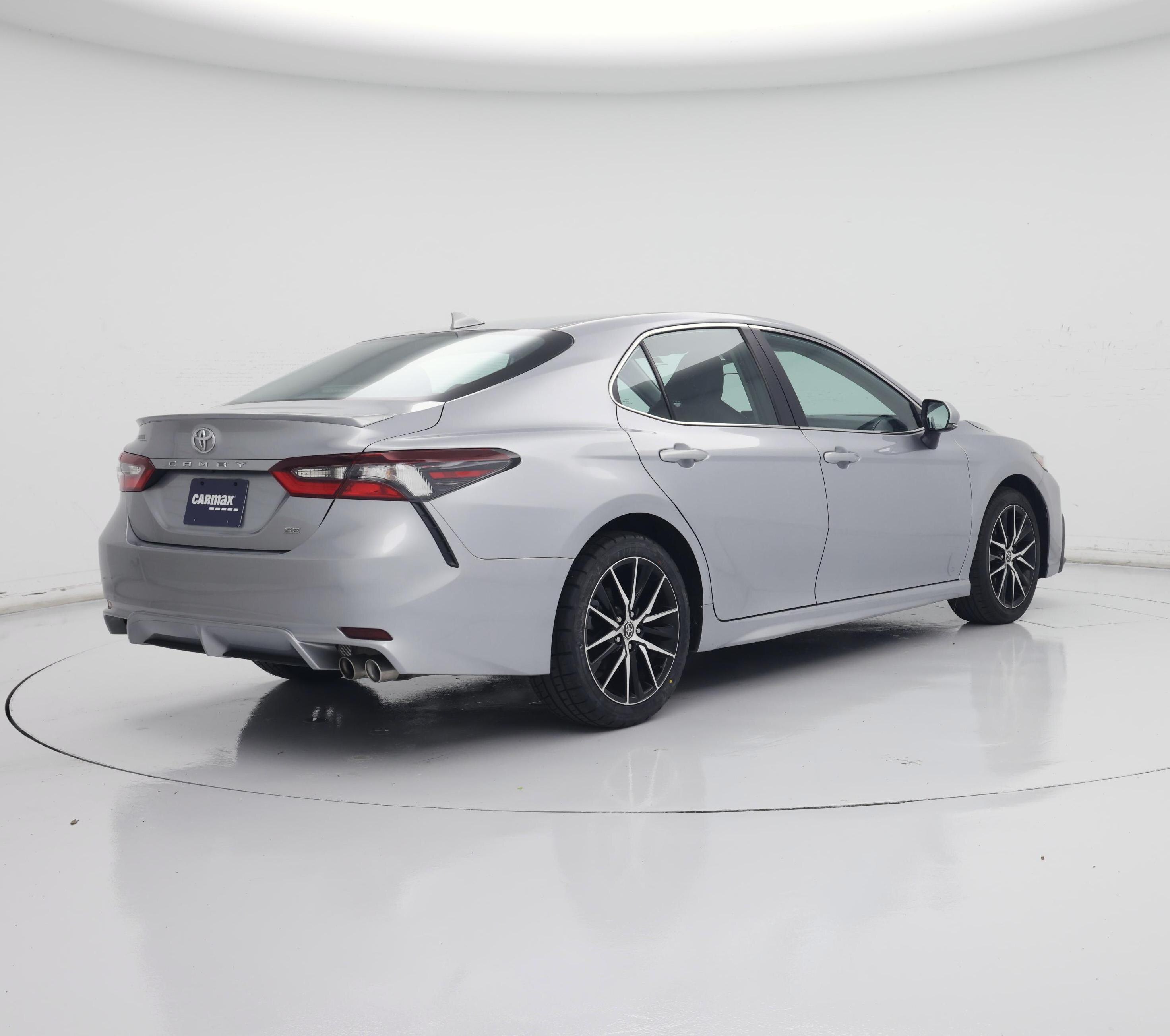 Thumbnail: 2024 Toyota Camry - 8