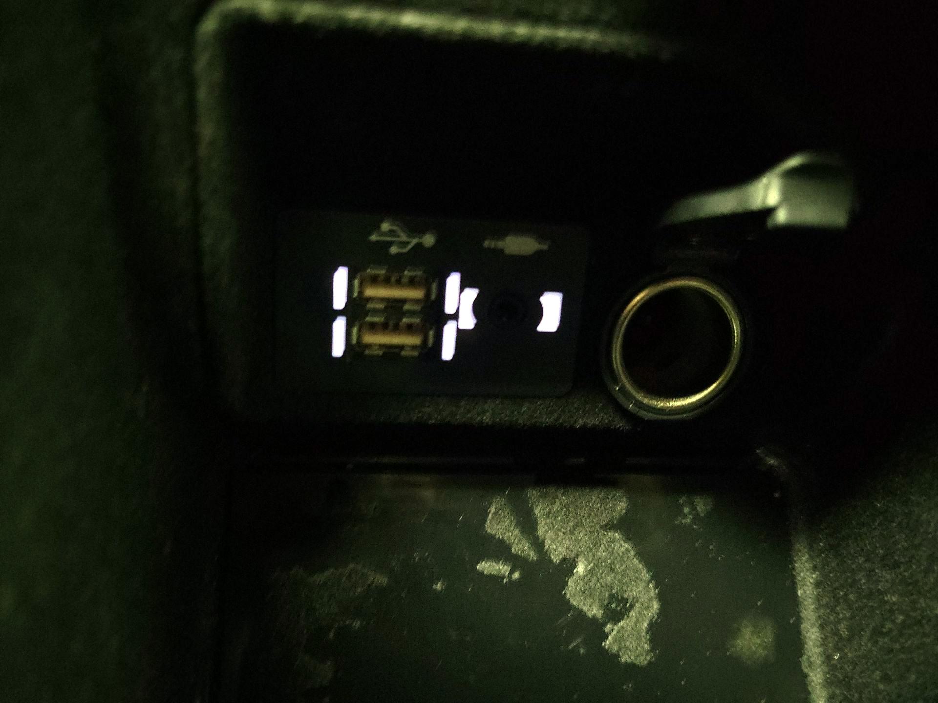 Thumbnail: 2021 Lexus IS - 18