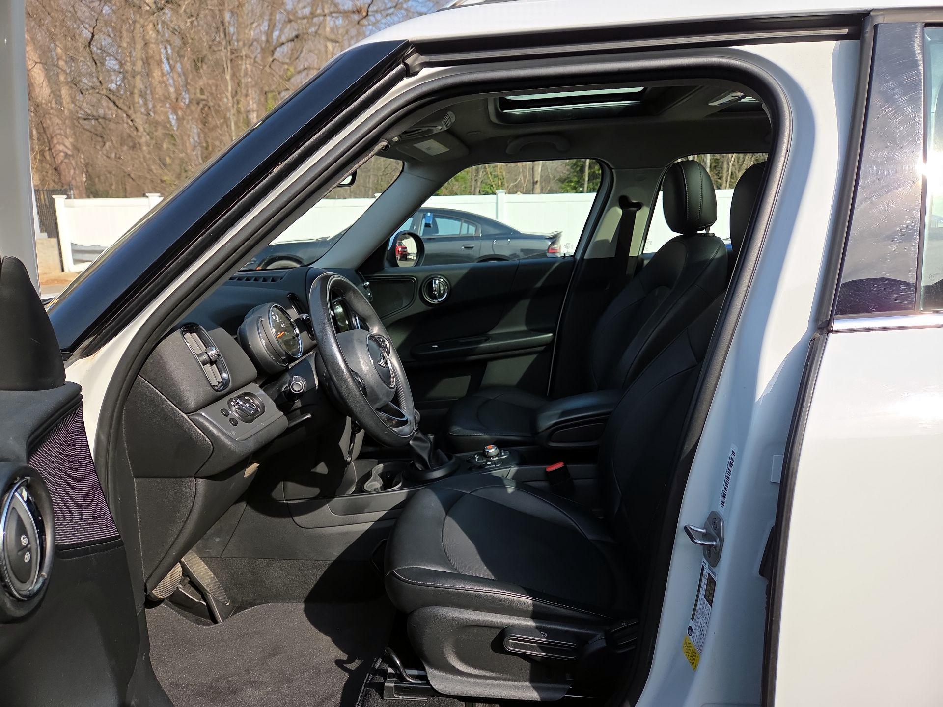 Thumbnail: 2018 MINI Cooper Countryman - 9