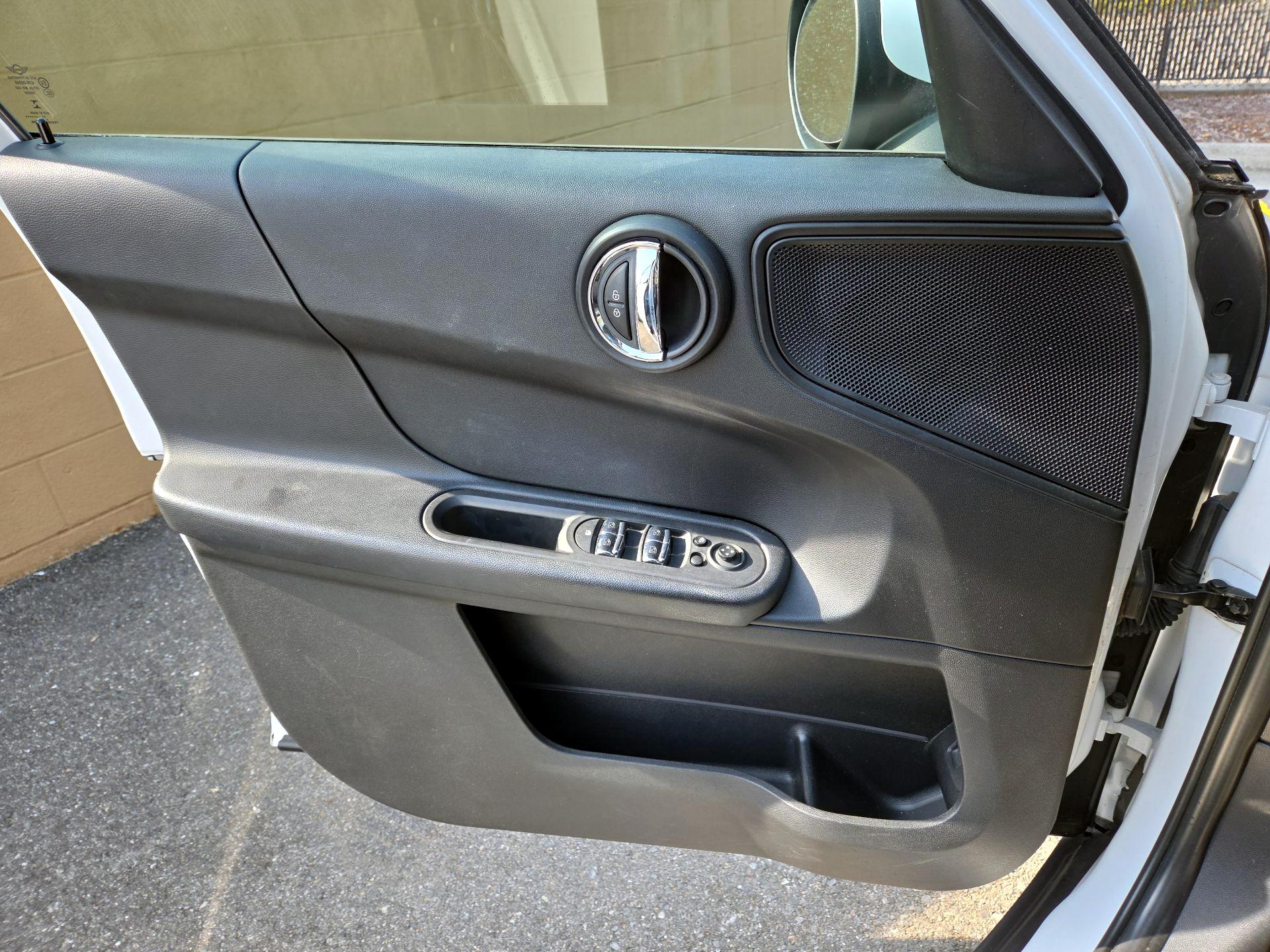 Thumbnail: 2018 MINI Cooper Countryman - 10