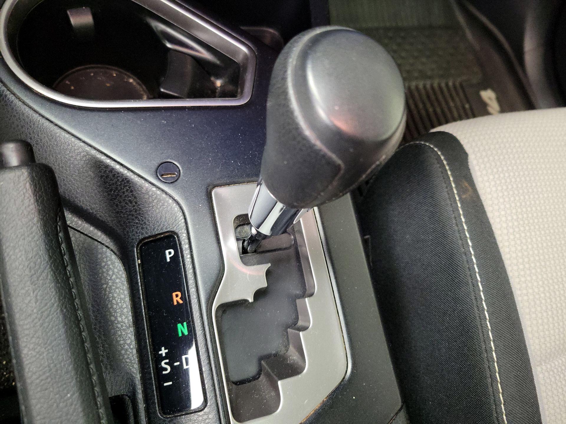 Thumbnail: 2017 Toyota RAV4 - 17