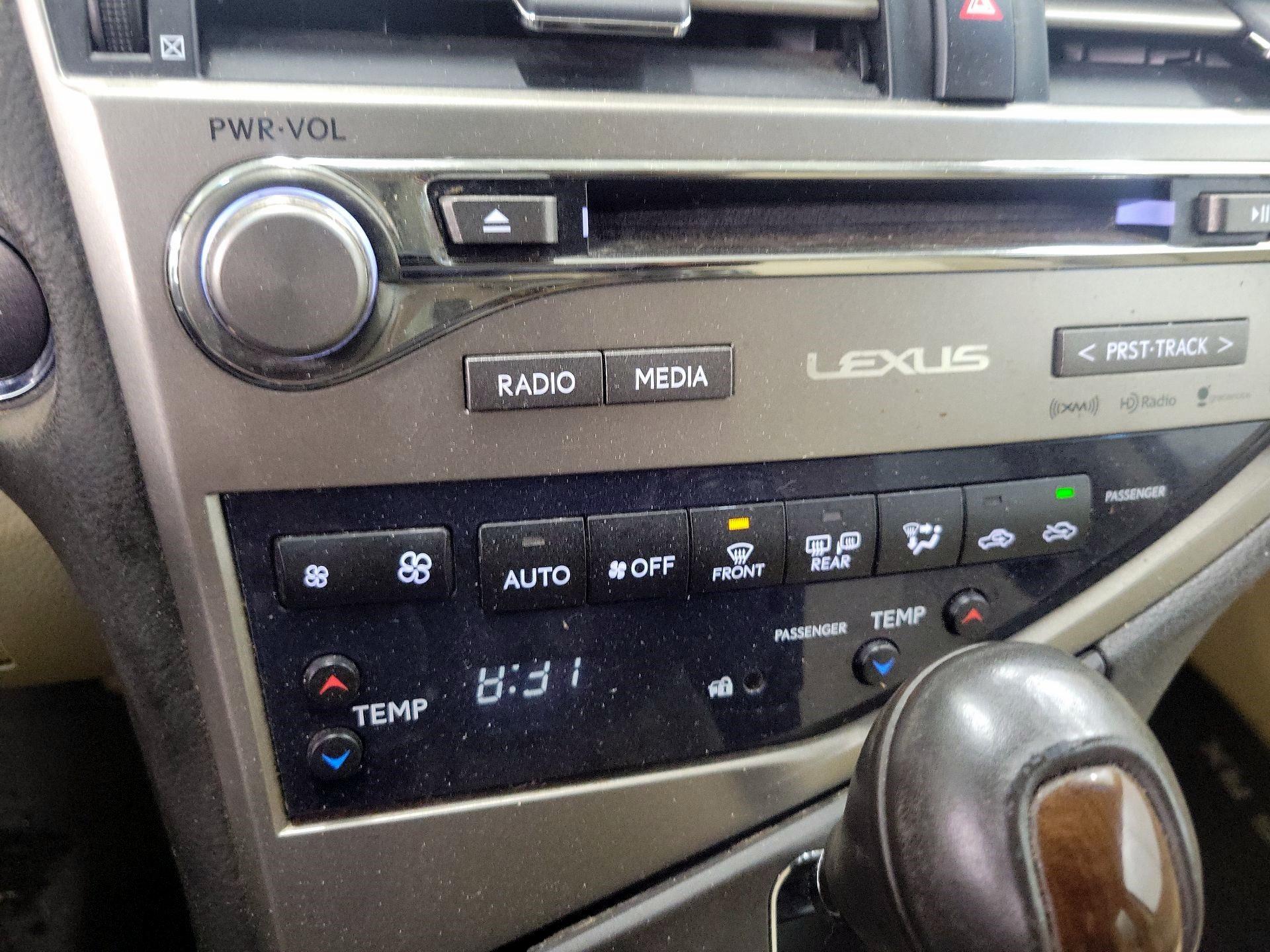 Thumbnail: 2015 Lexus RX - 14