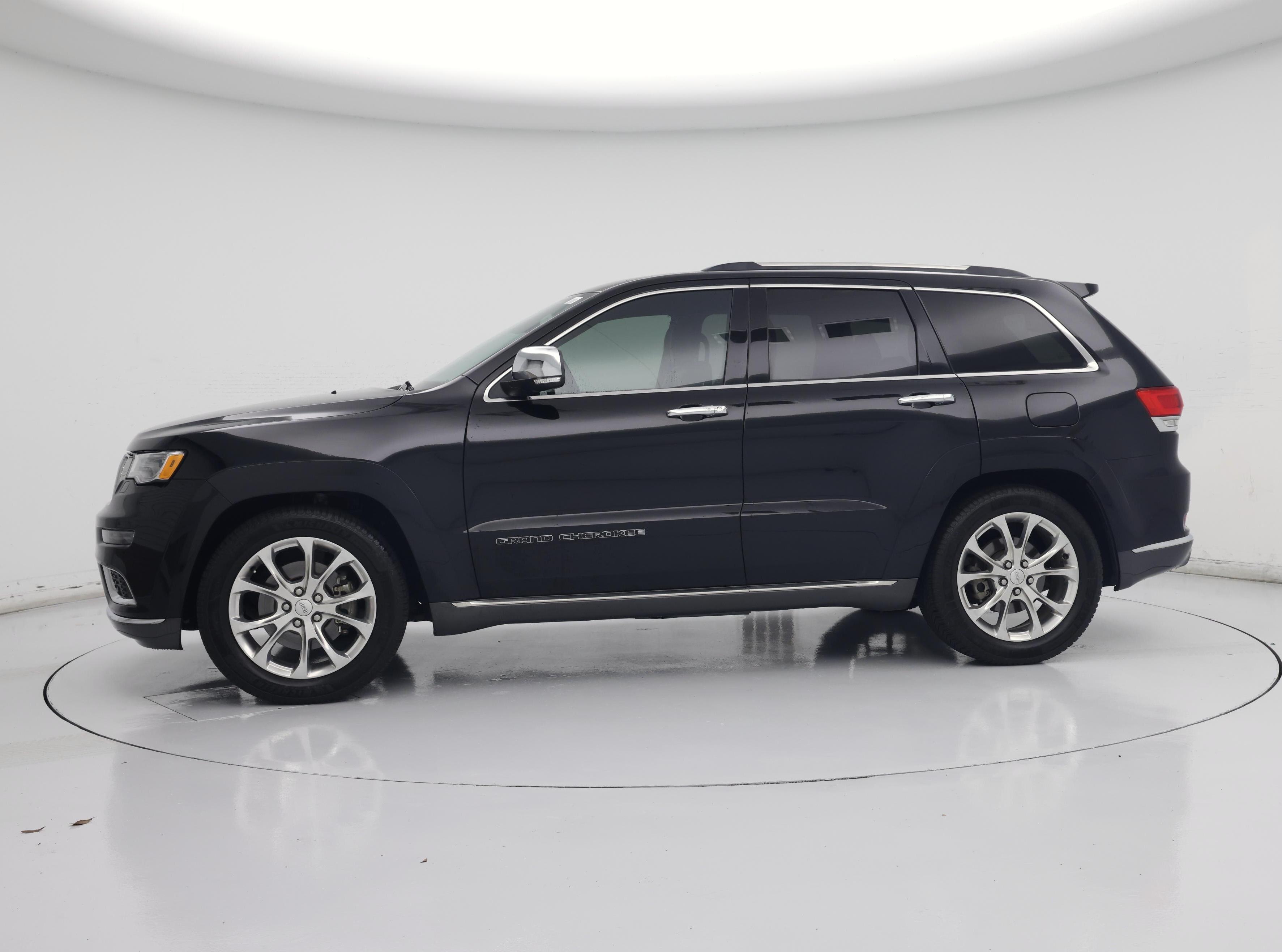 Thumbnail: 2020 Jeep Grand Cherokee - 3