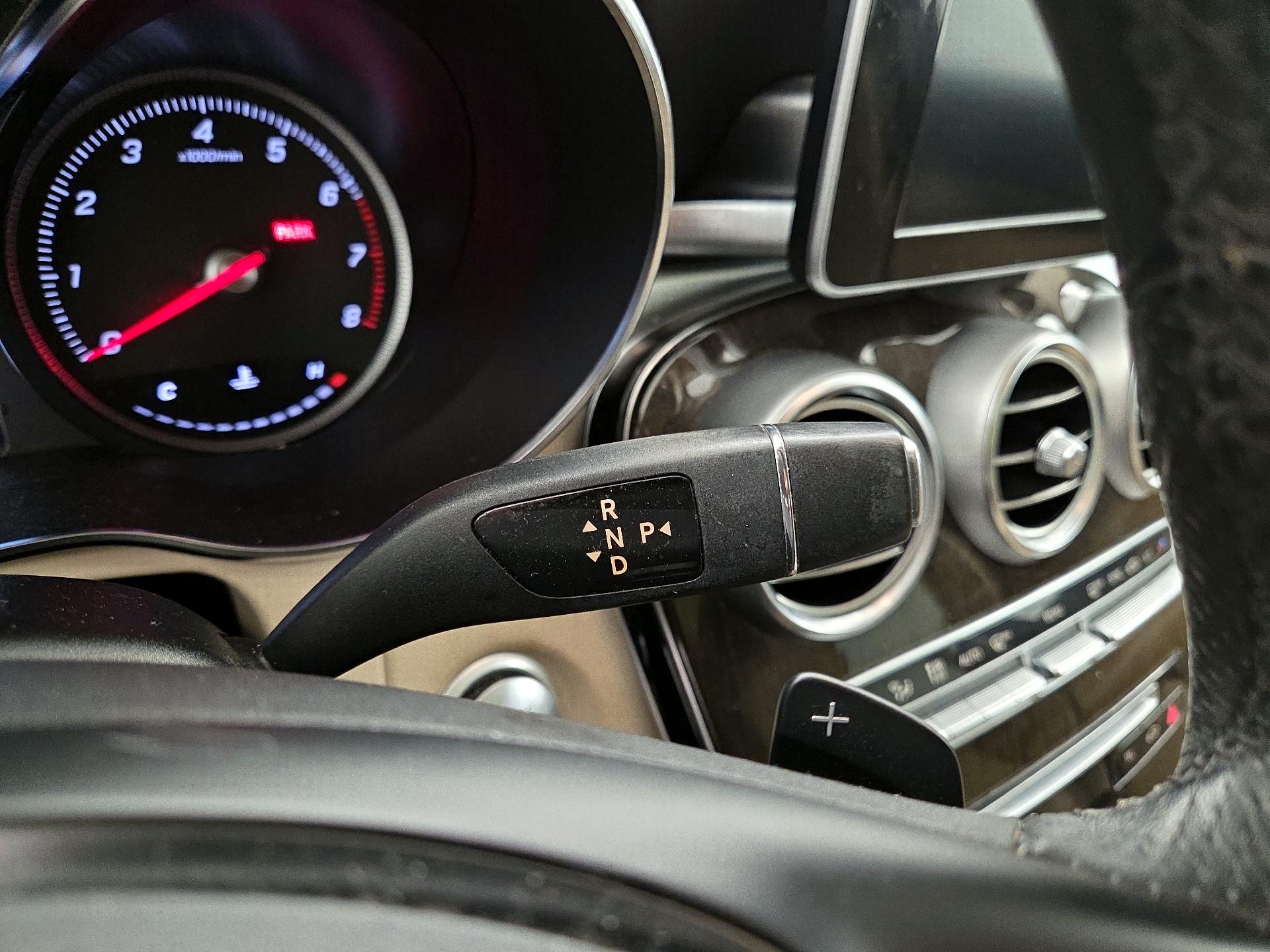 Thumbnail: 2019 Mercedes-Benz GLC - 17